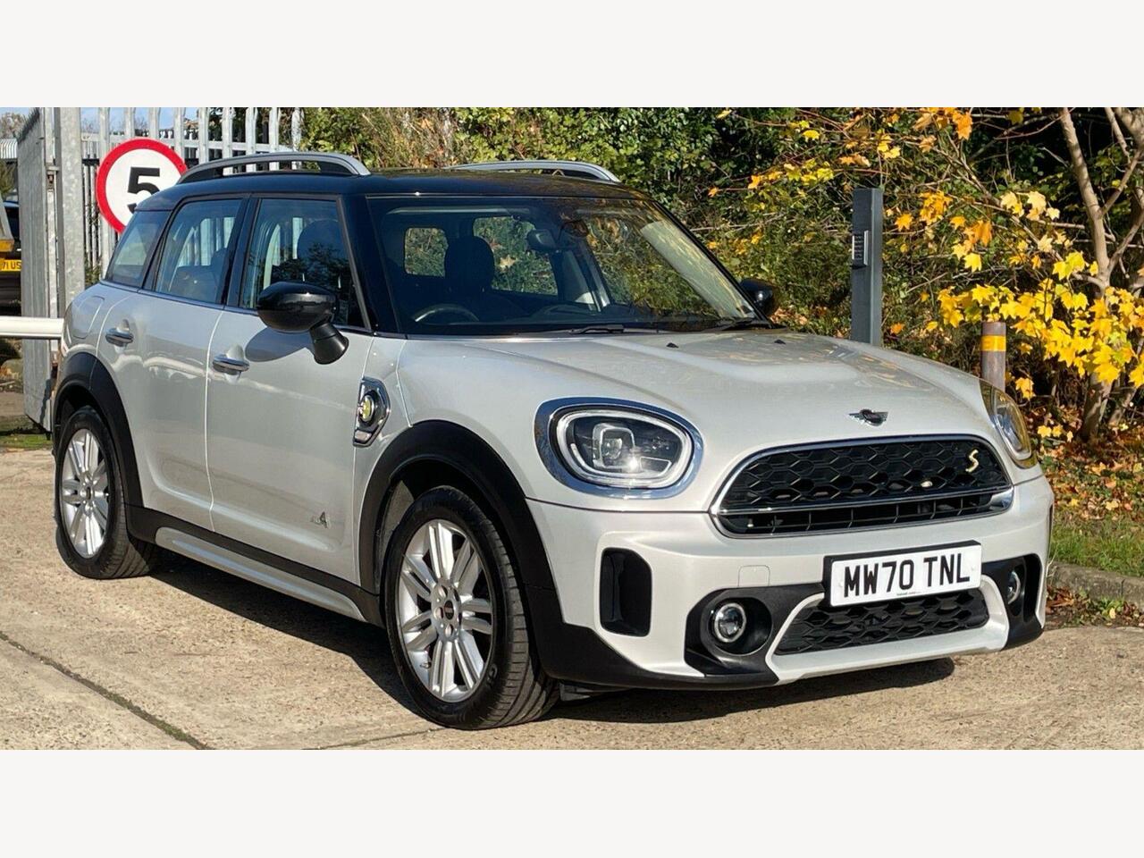 Main listing image - MINI Countryman