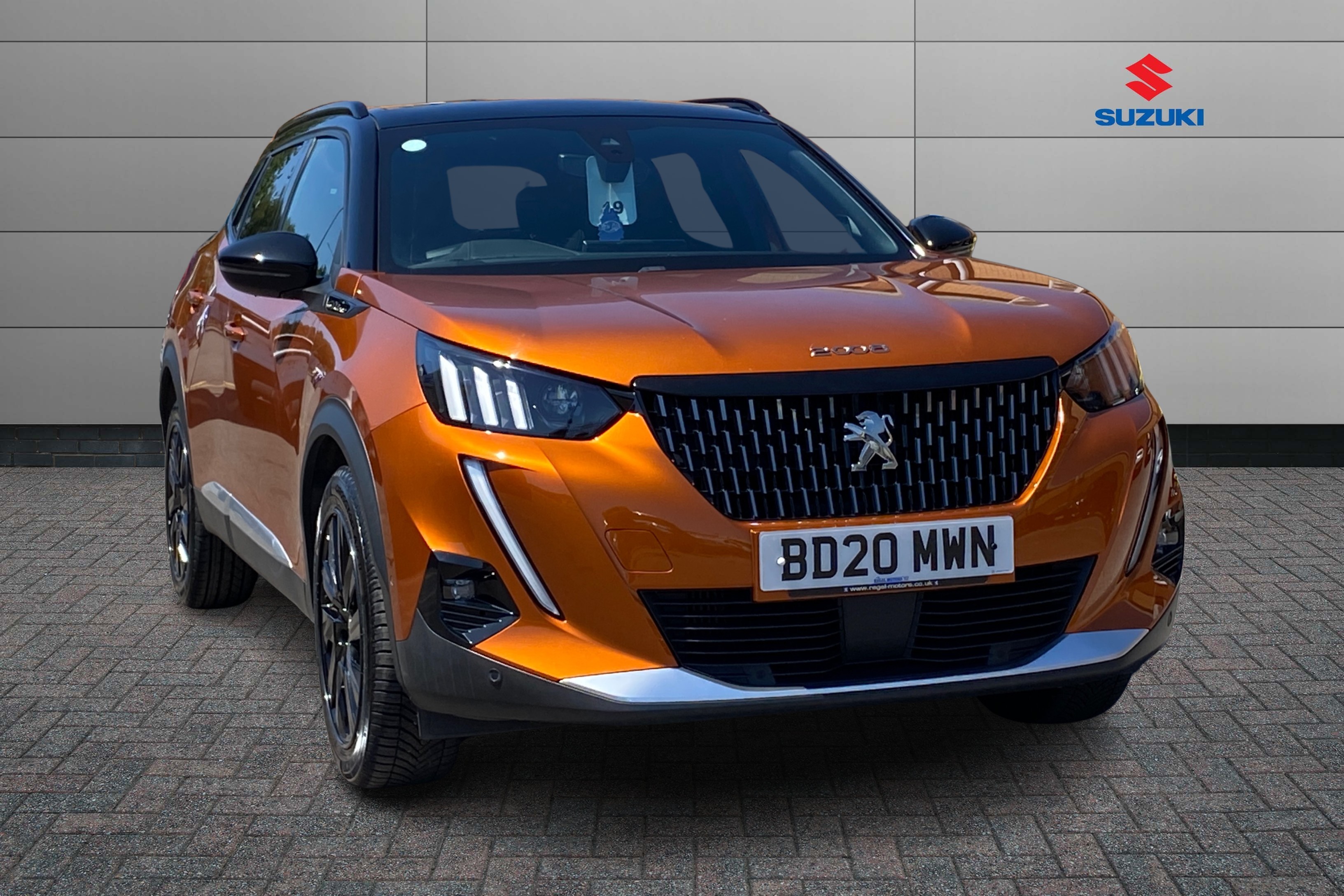 Main listing image - Peugeot 2008