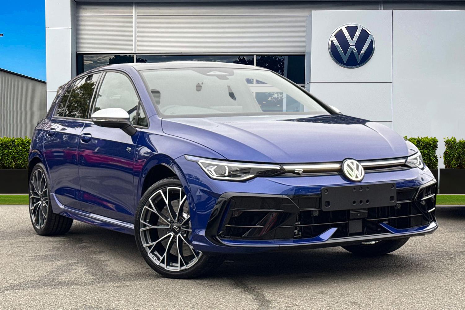 Main listing image - Volkswagen Golf R