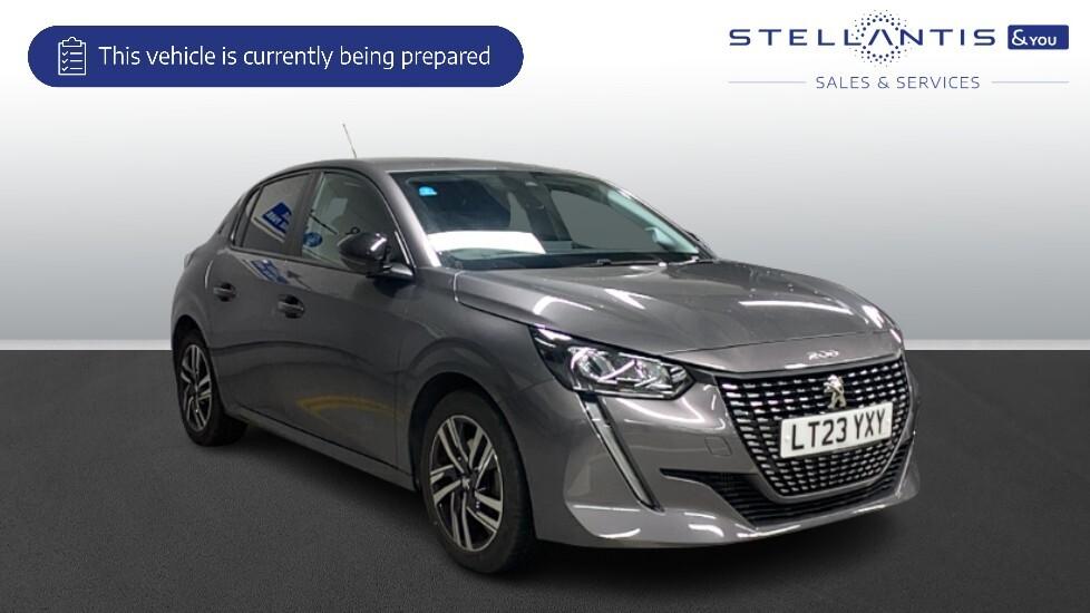 Main listing image - Peugeot 208