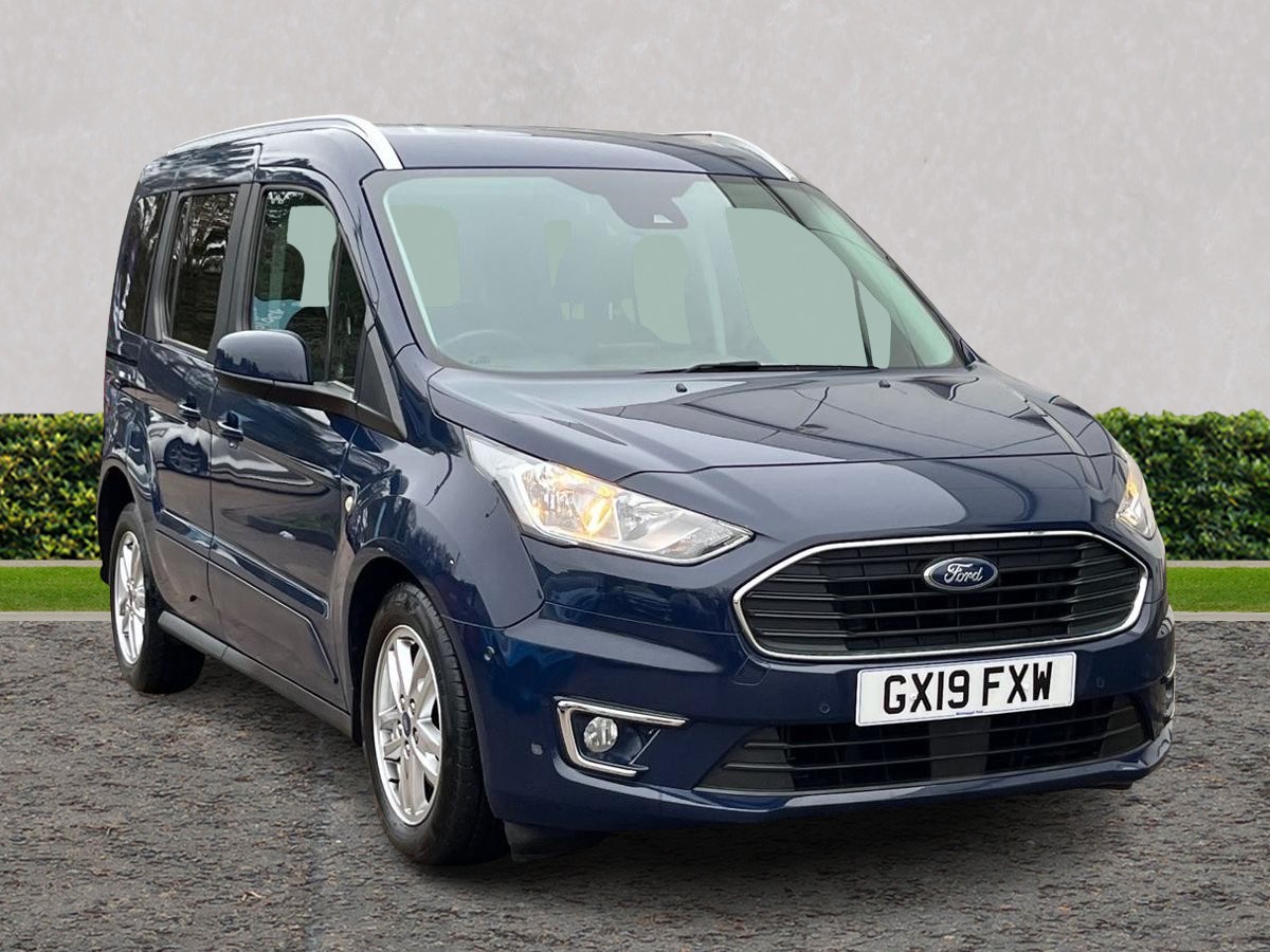 Main listing image - Ford Tourneo Connect