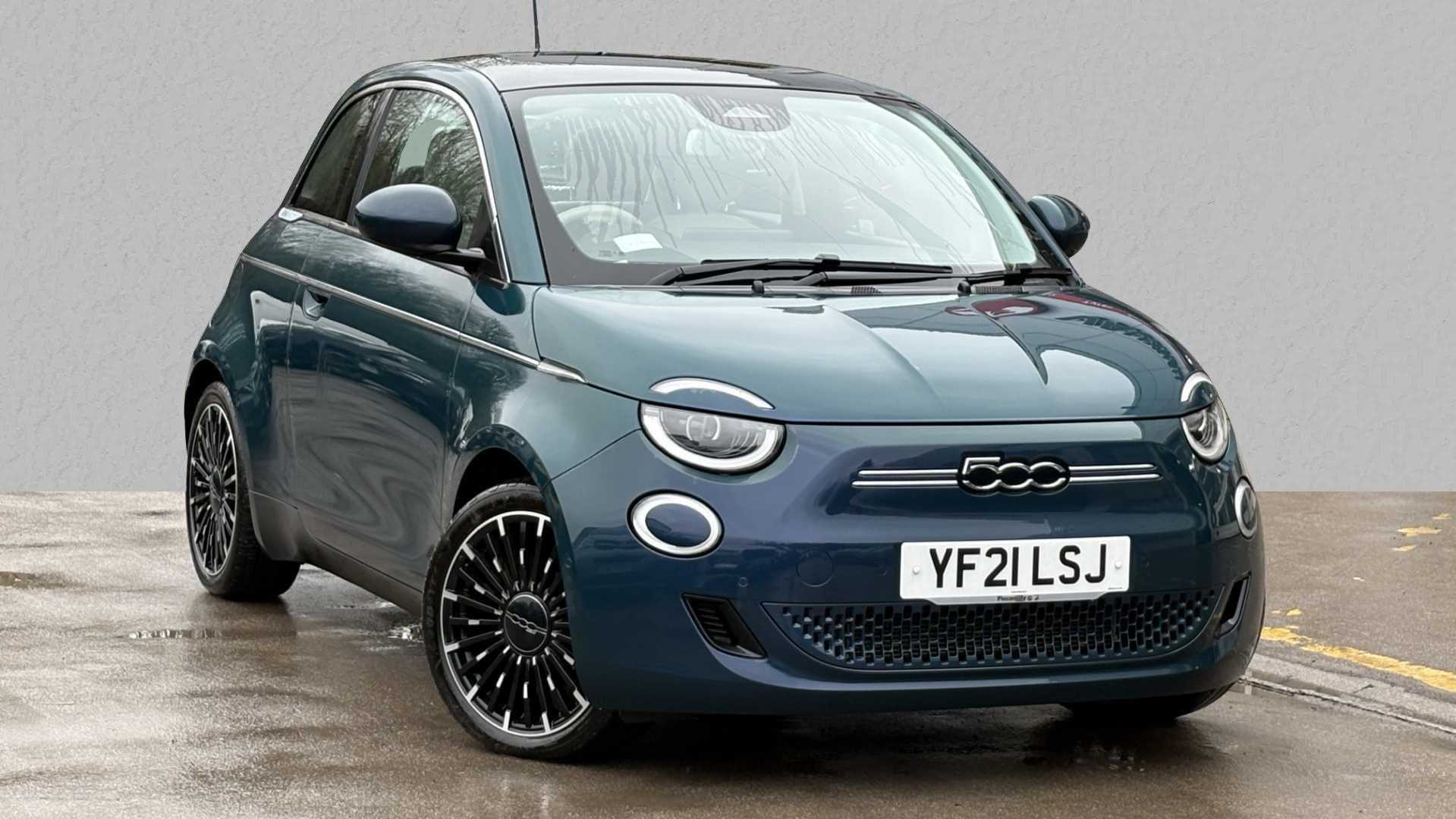 Main listing image - Fiat 500 Electric