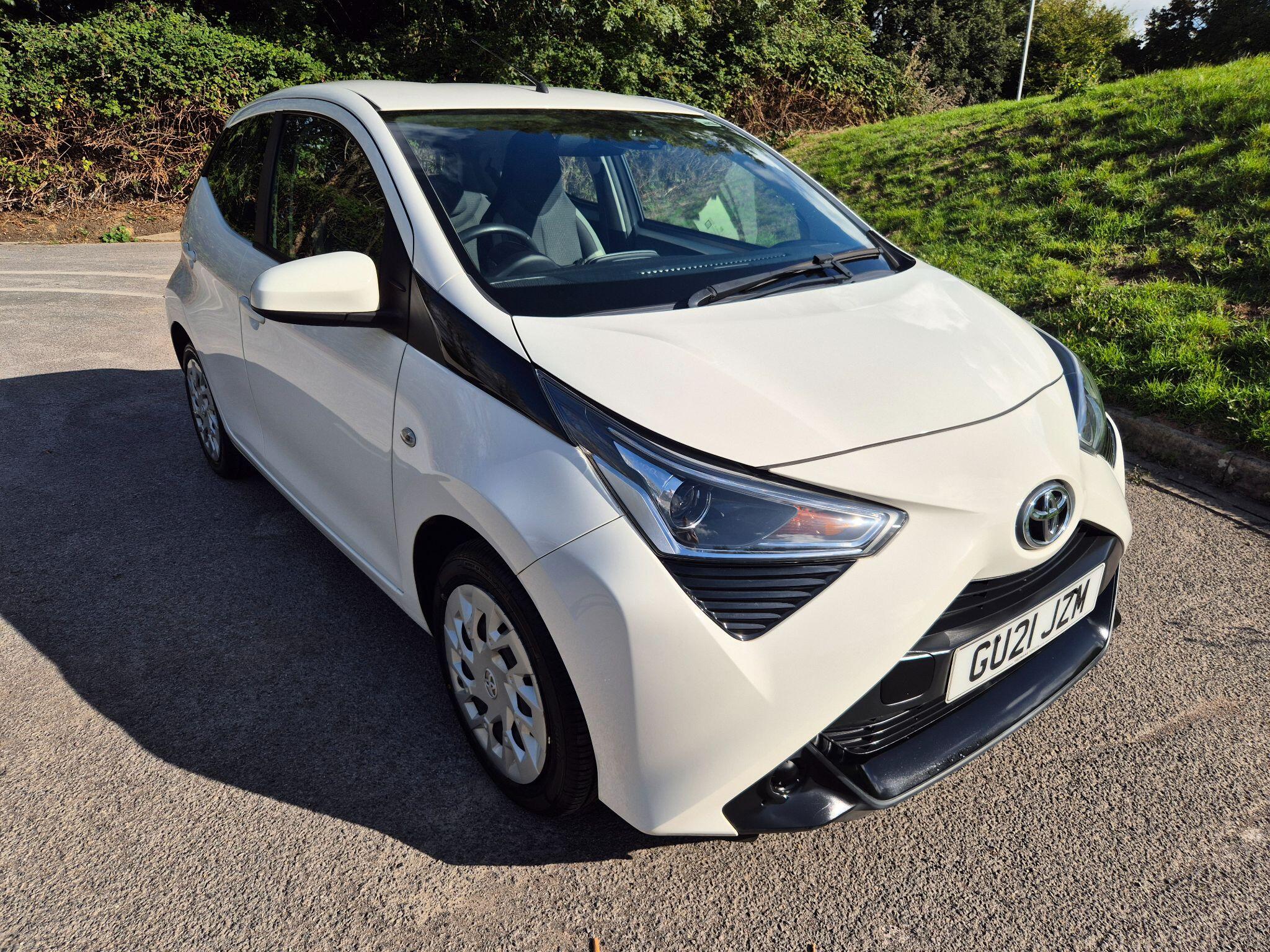 Main listing image - Toyota Aygo