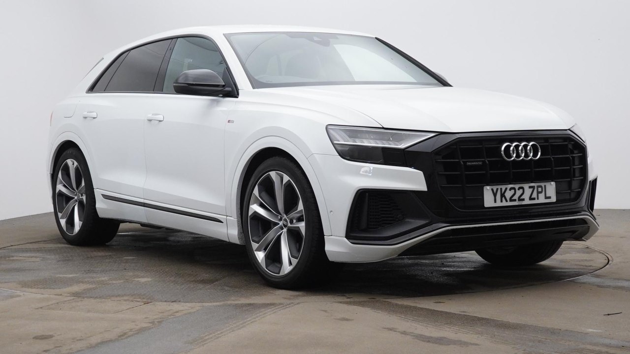 Main listing image - Audi Q8