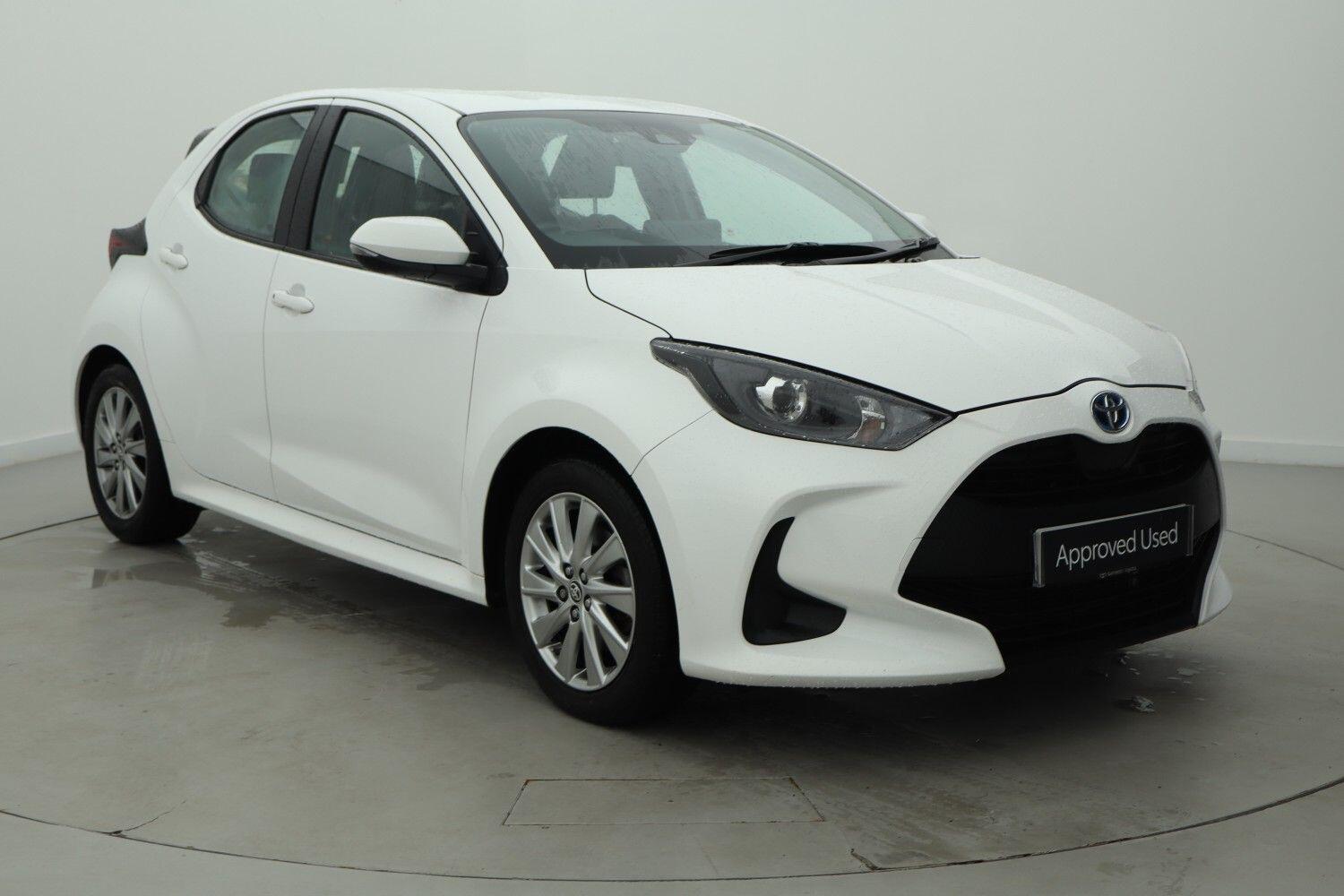 Main listing image - Toyota Yaris