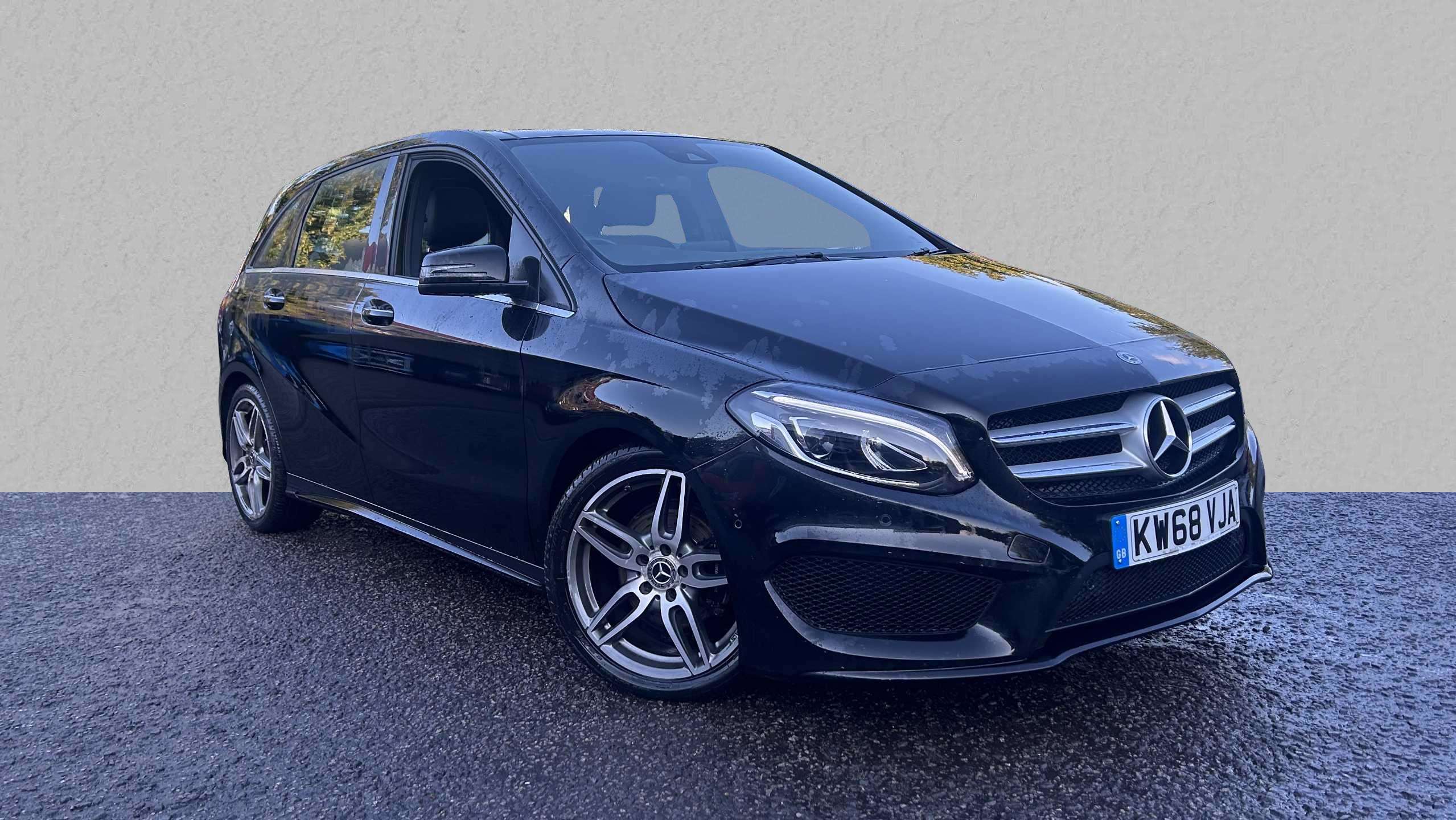 Main listing image - Mercedes-Benz B-Class
