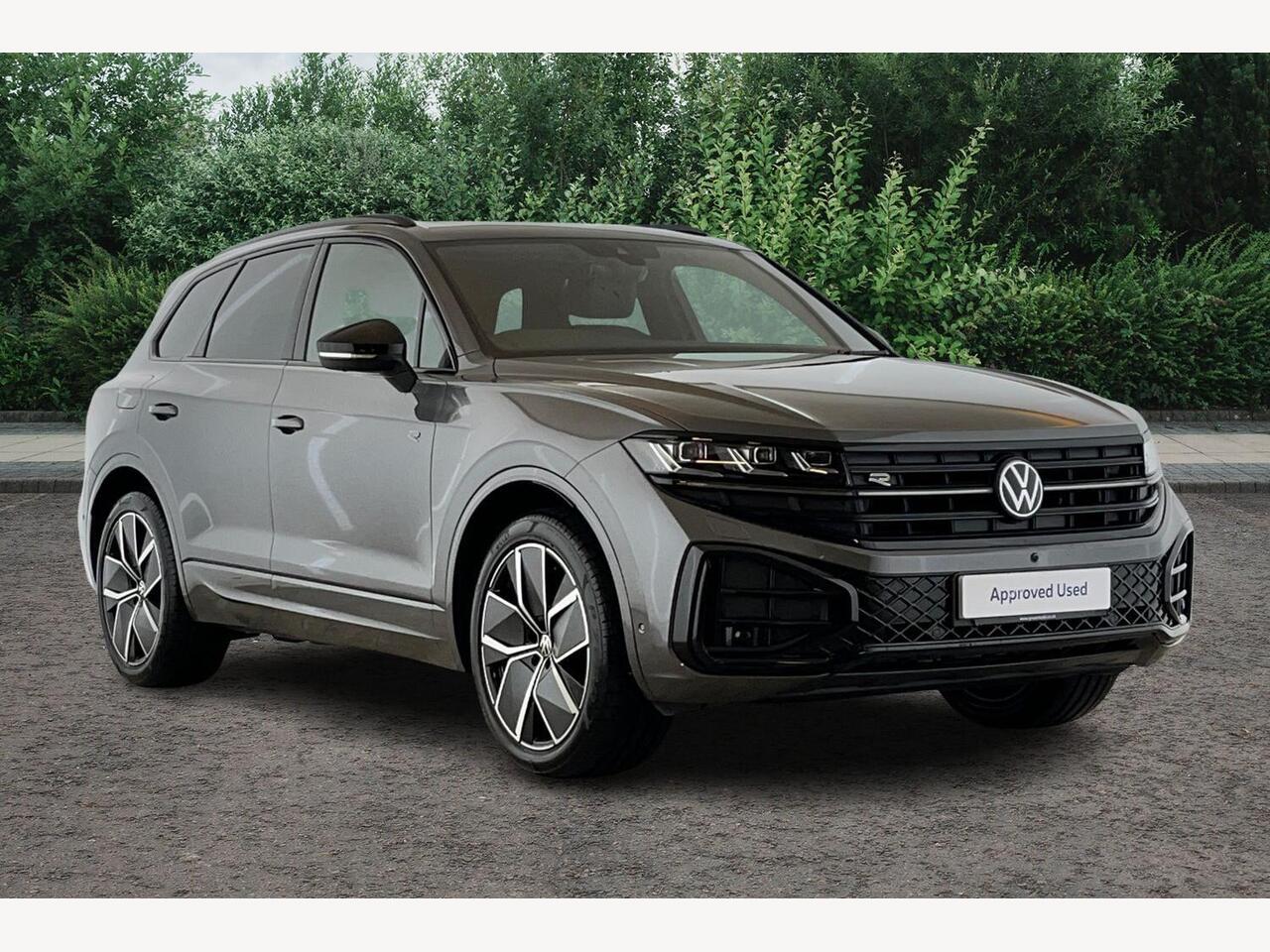 Main listing image - Volkswagen Touareg