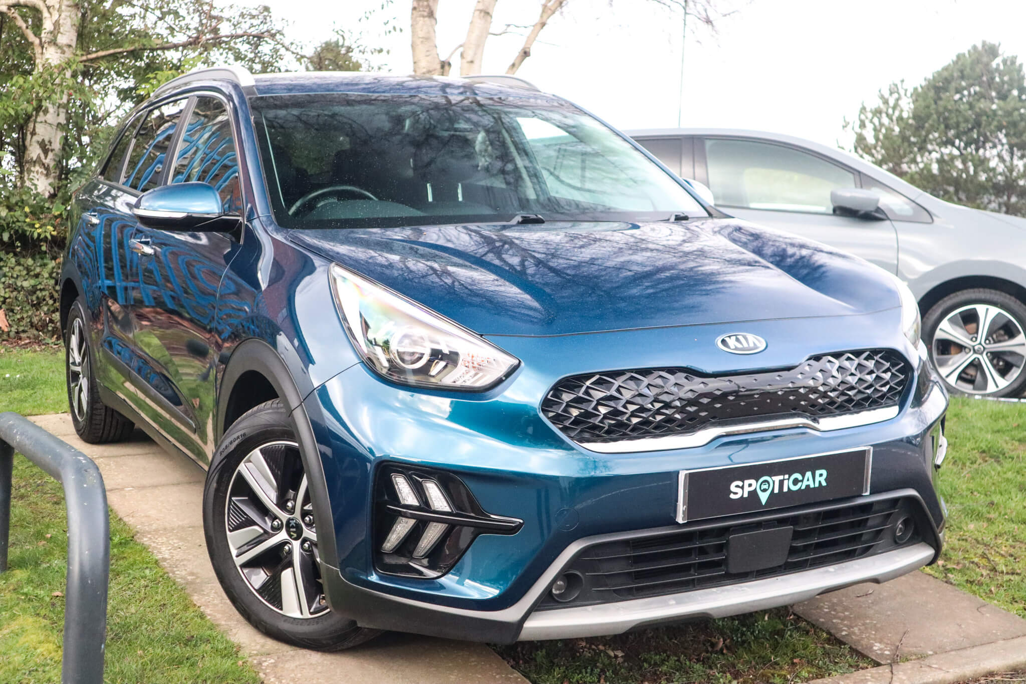 Main listing image - Kia Niro