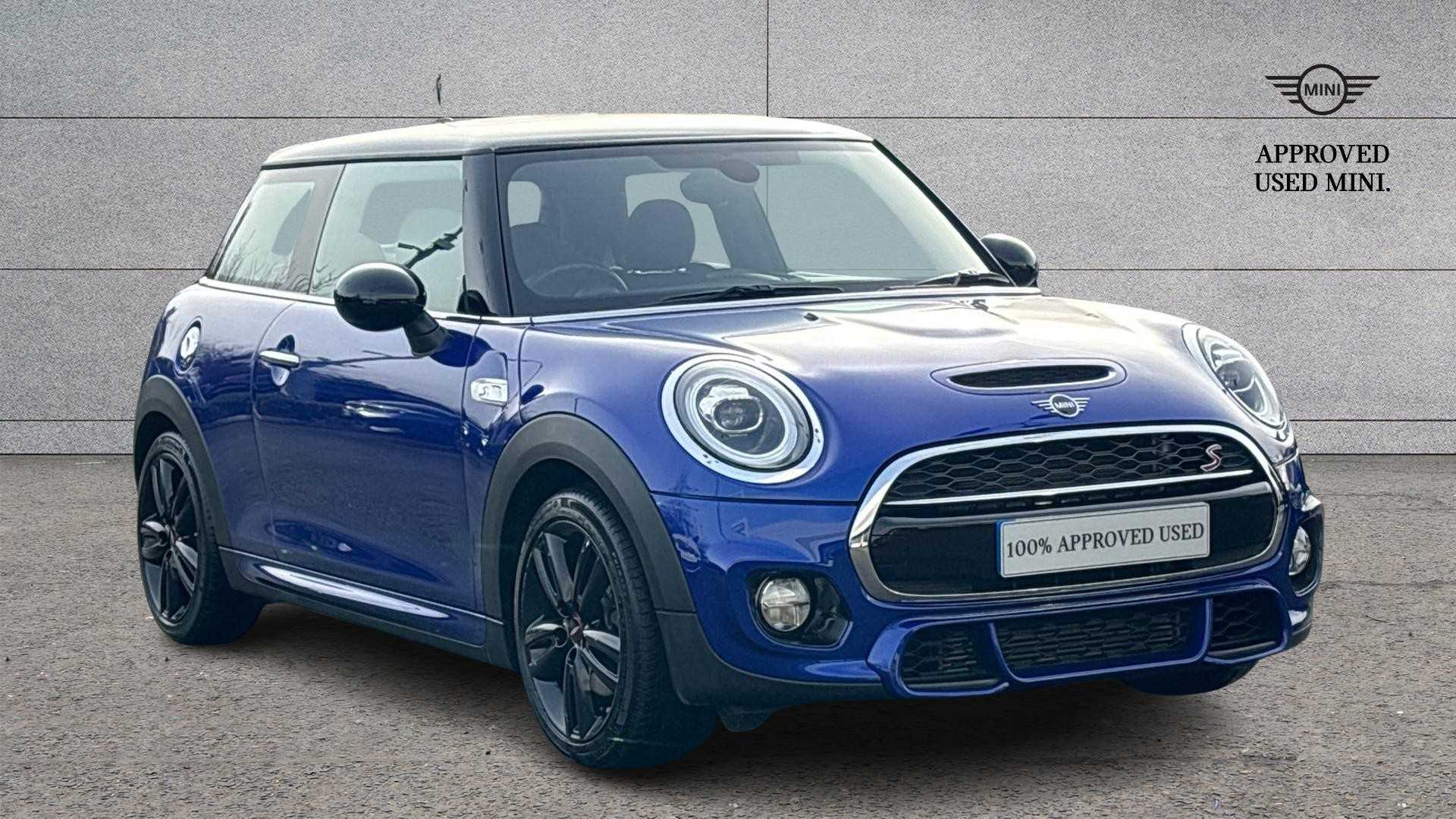 Main listing image - MINI Hatchback