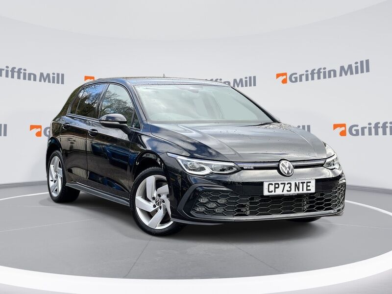 Main listing image - Volkswagen Golf GTE