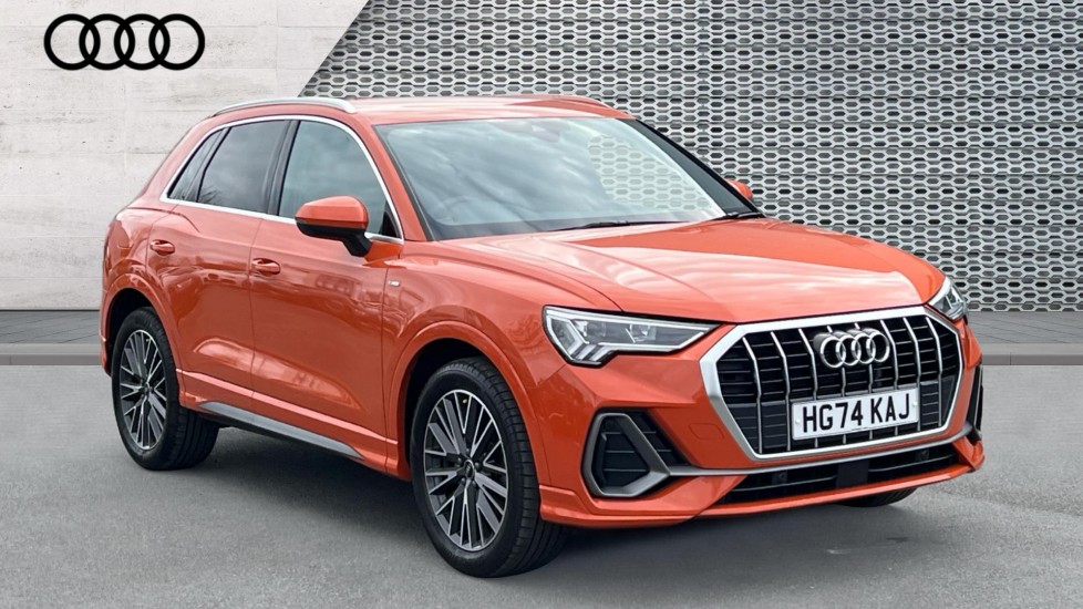 Main listing image - Audi Q3