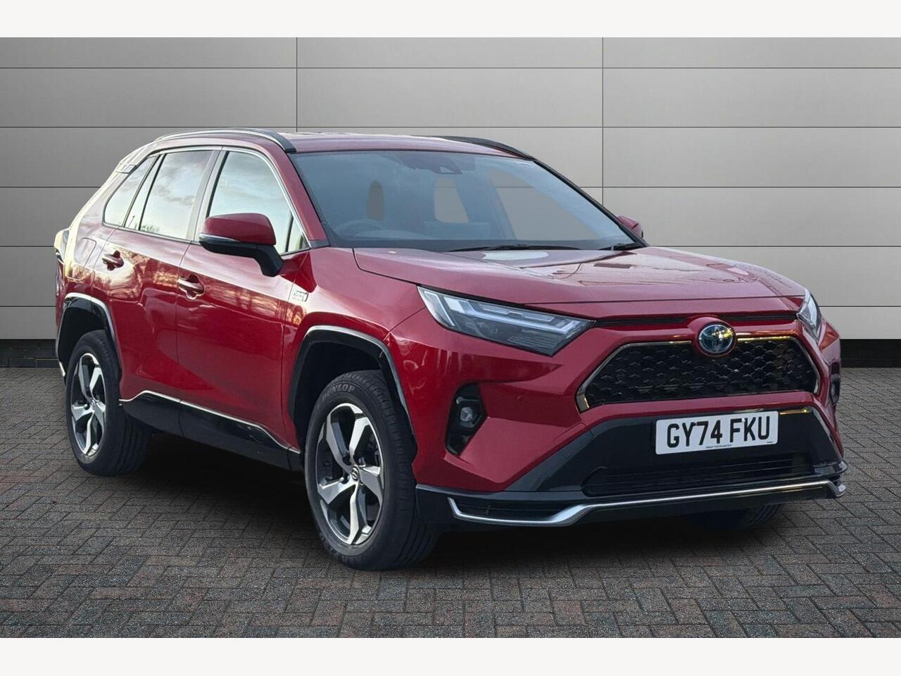Main listing image - Toyota RAV4