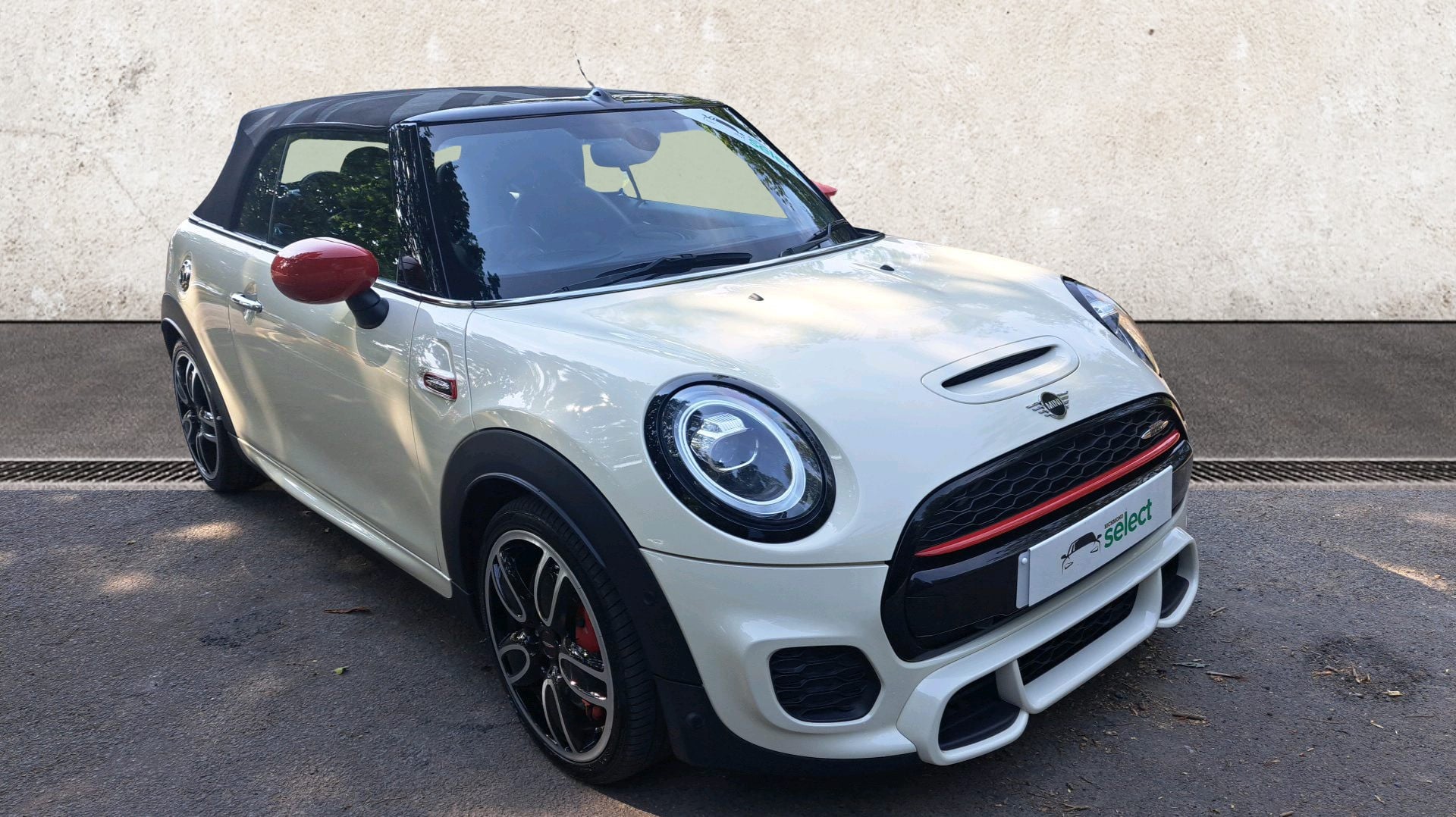 Main listing image - MINI Convertible
