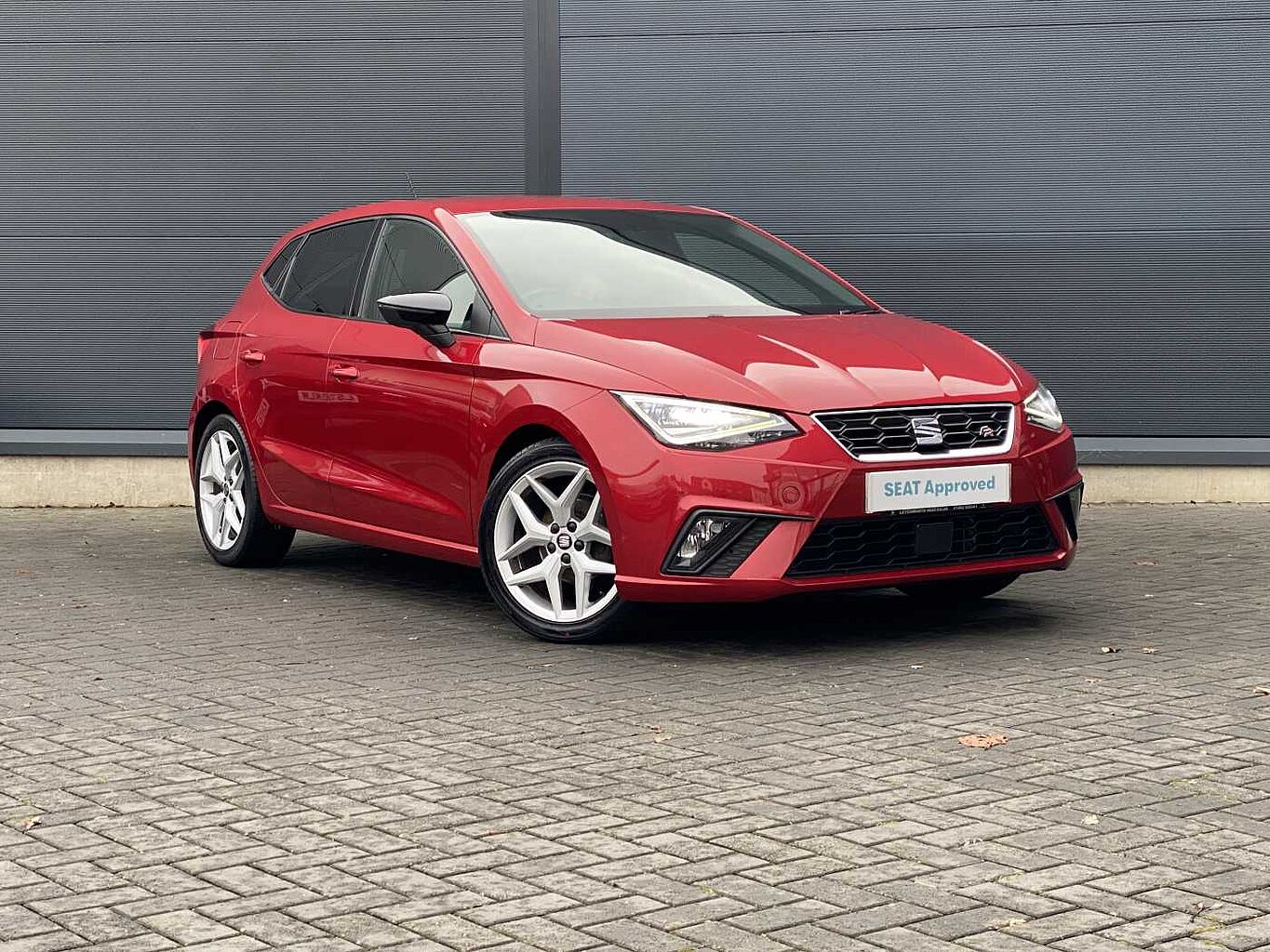 Main listing image - SEAT Ibiza