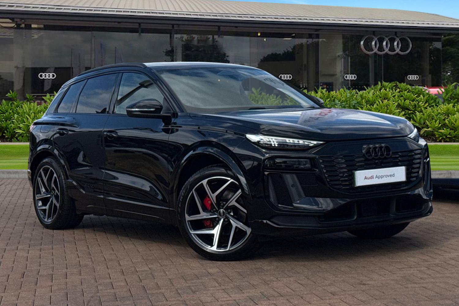 Main listing image - Audi Q6