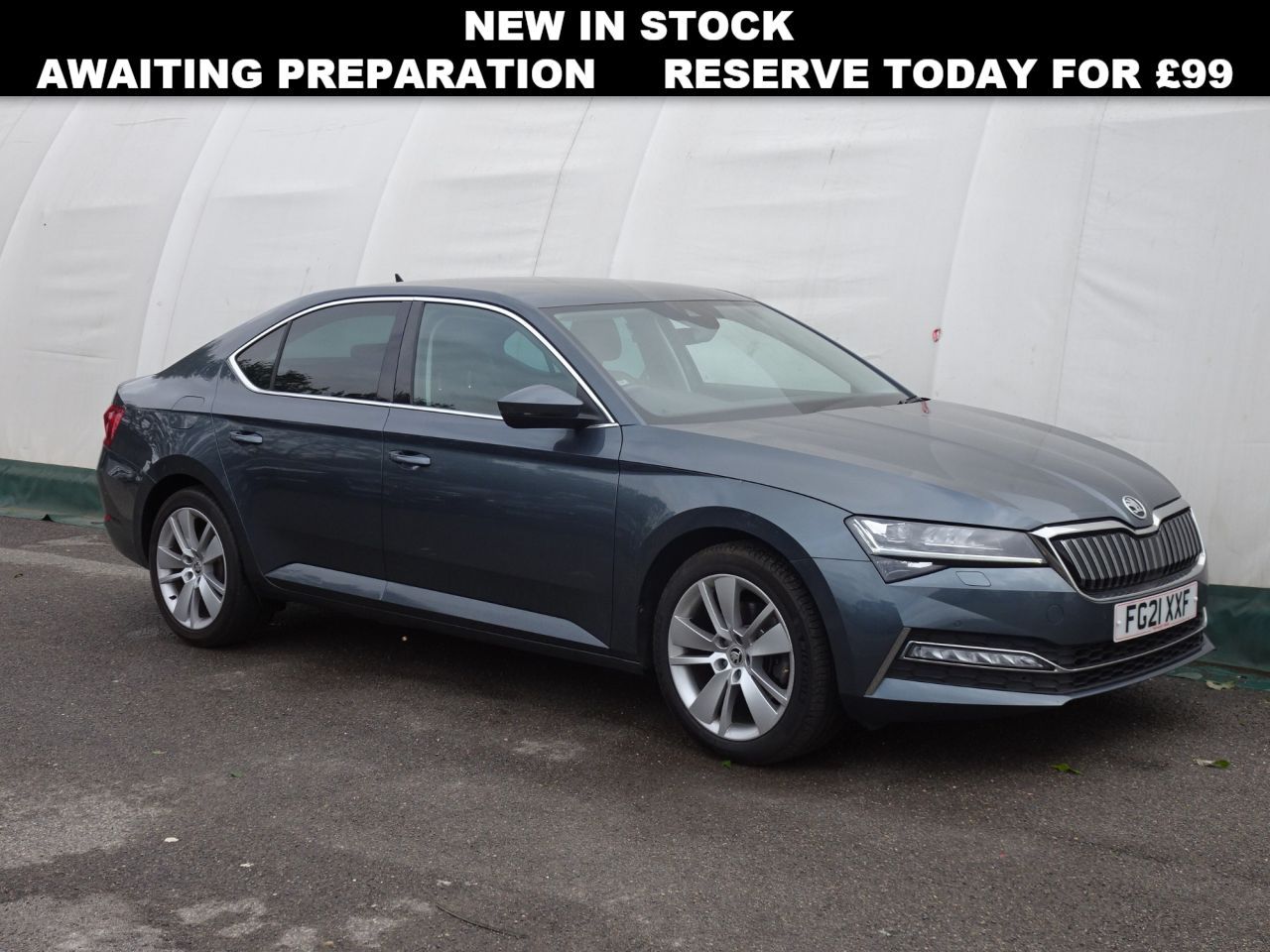 Main listing image - Skoda Superb