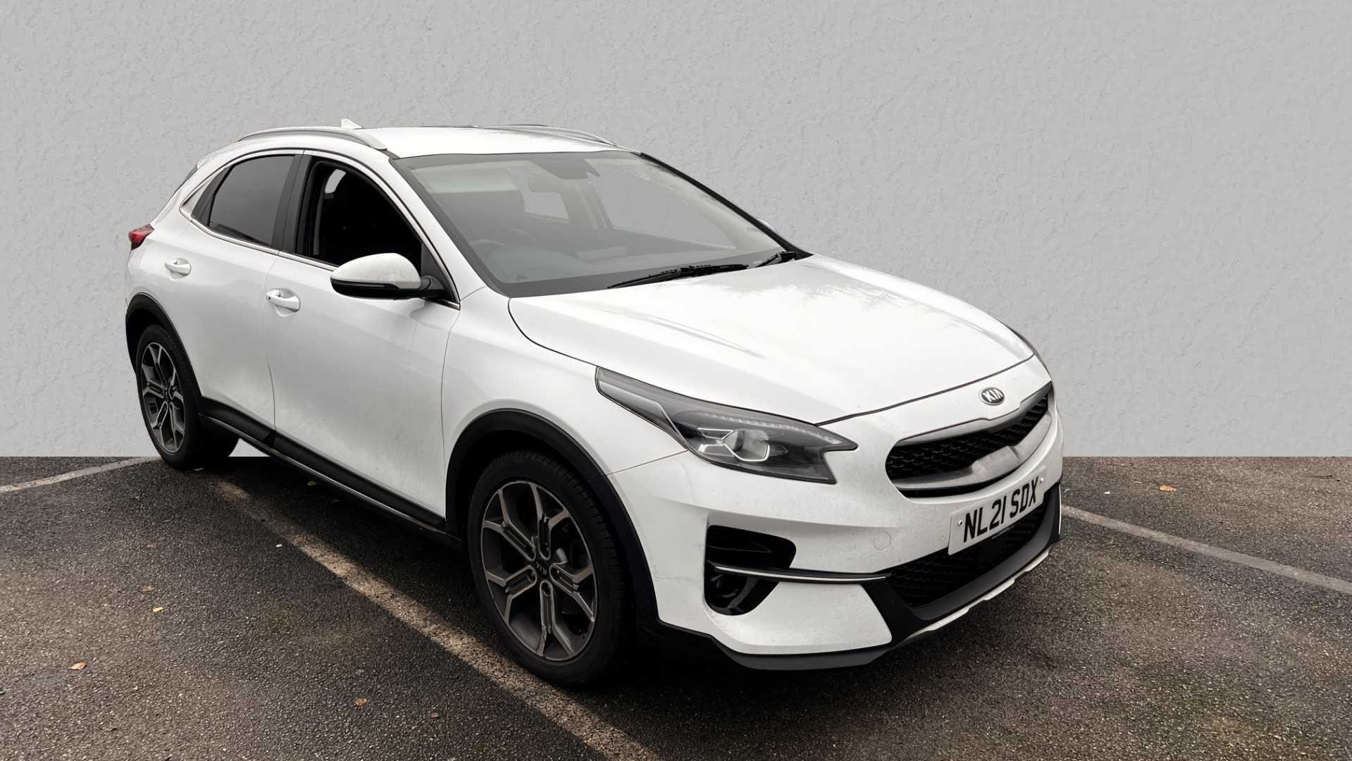 Main listing image - Kia XCeed