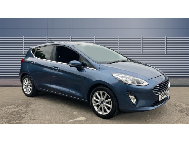 Main listing image - Ford Fiesta