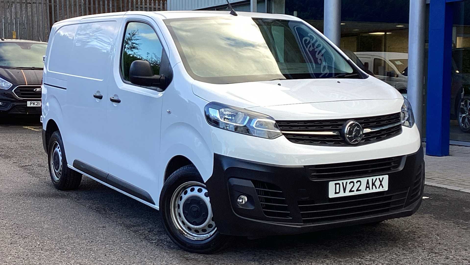 Main listing image - Vauxhall Vivaro