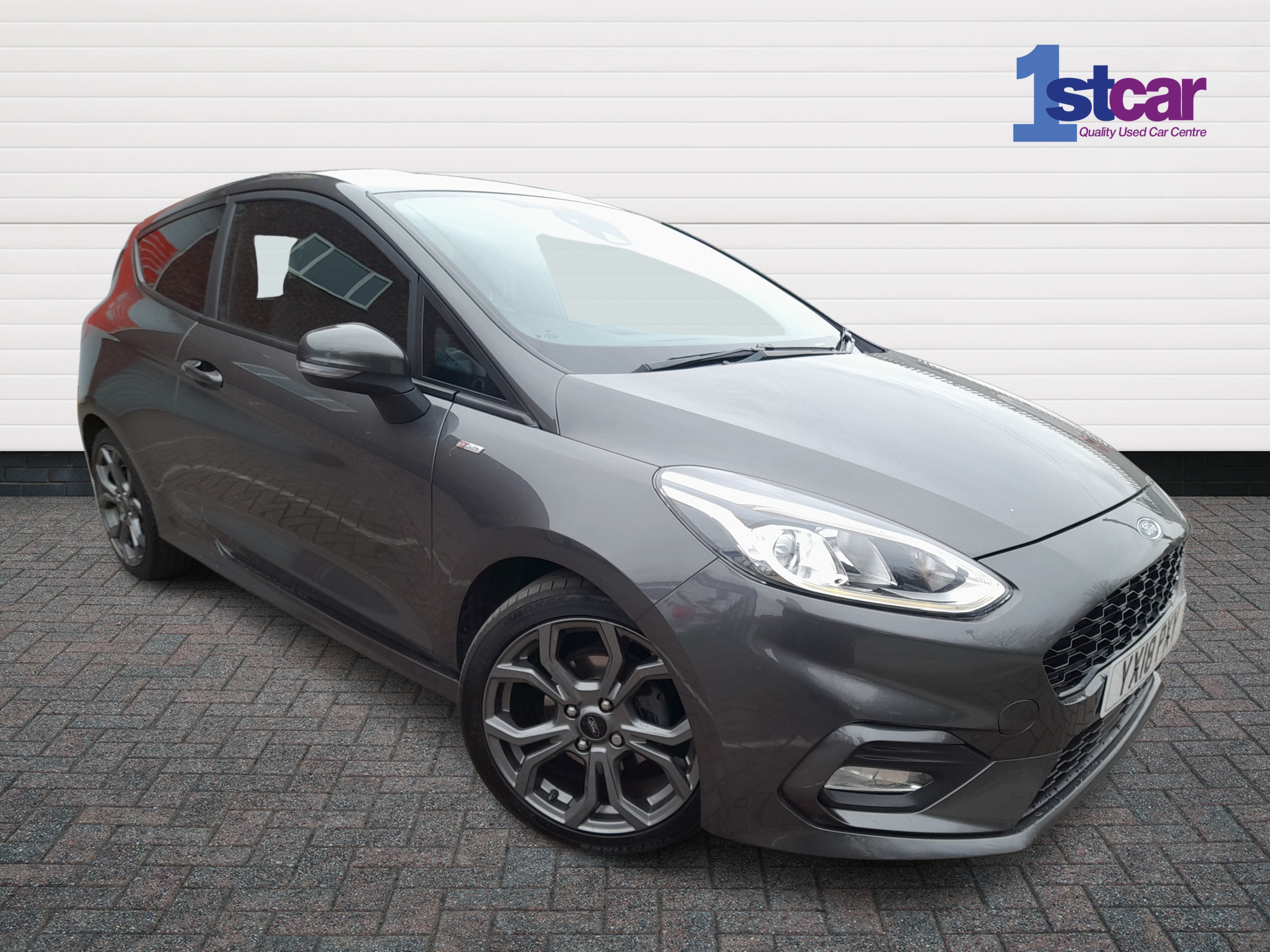 Main listing image - Ford Fiesta