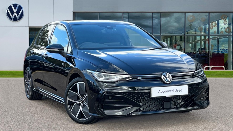Main listing image - Volkswagen Golf