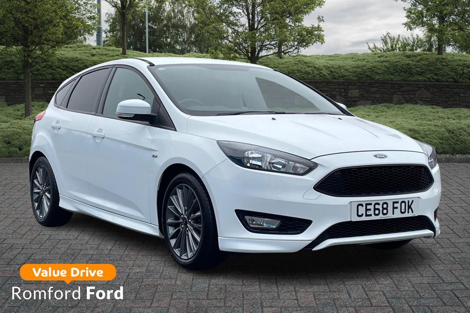 Main listing image - Ford Focus