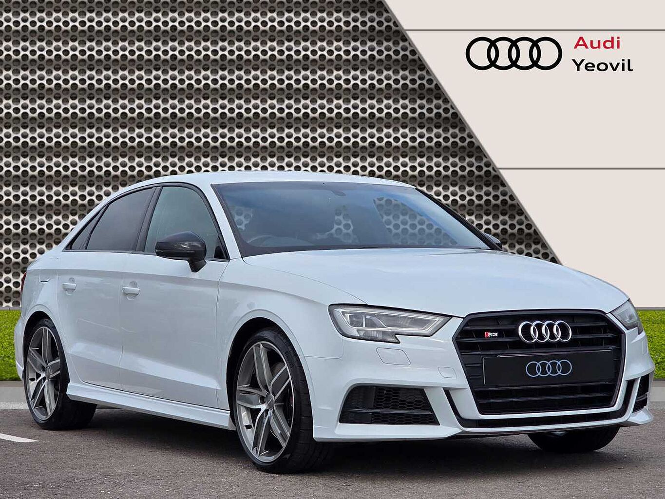 Main listing image - Audi S3