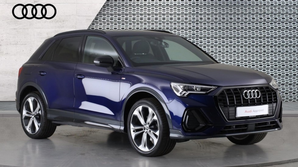 Main listing image - Audi Q3