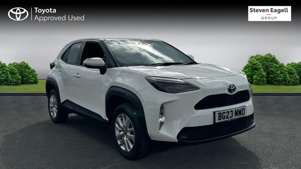 Main listing image - Toyota Yaris Cross