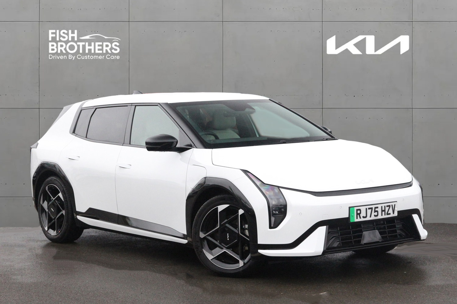 Main listing image - Kia Ev4