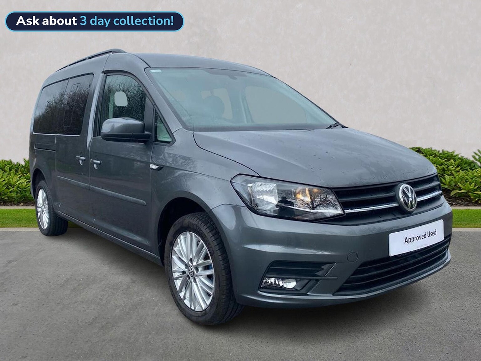 Main listing image - Volkswagen Caddy Maxi Life
