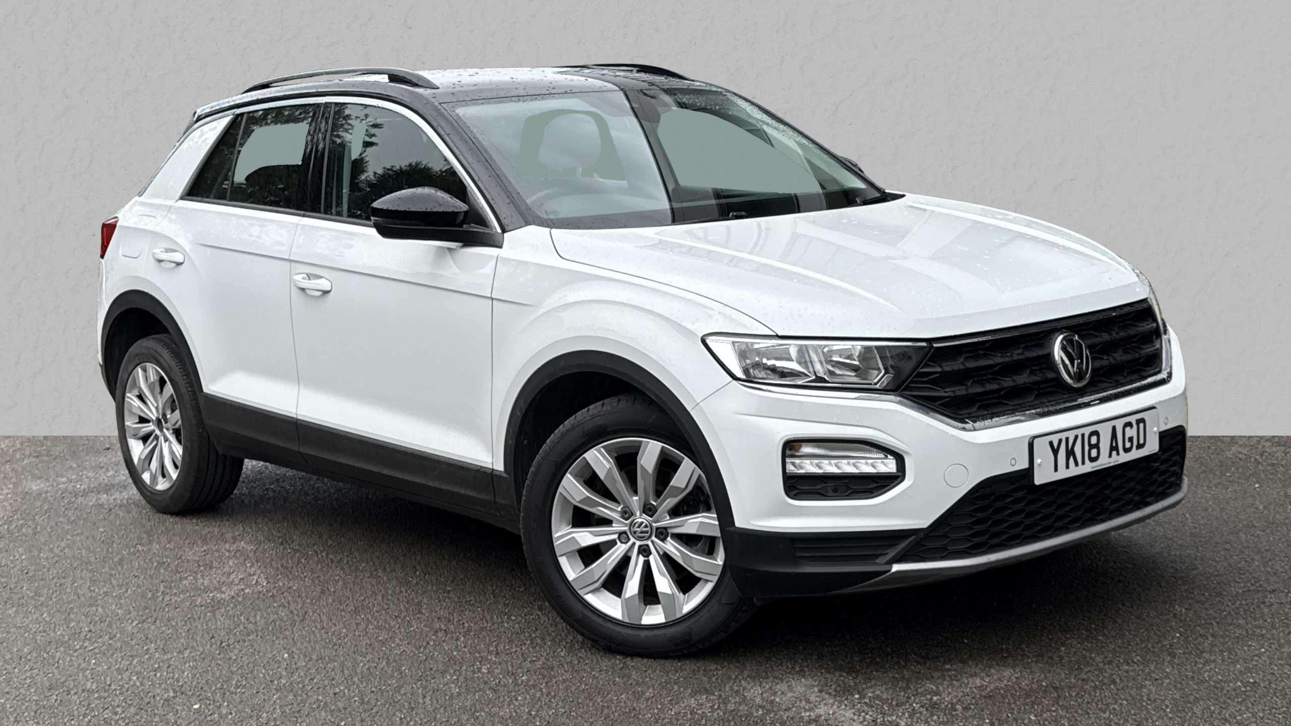 Main listing image - Volkswagen T-Roc