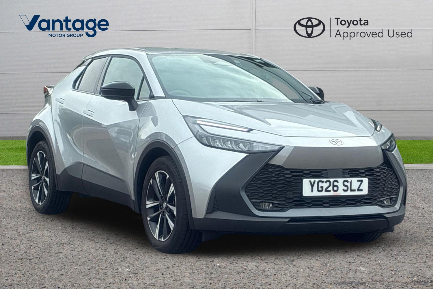 Main listing image - Toyota C-HR