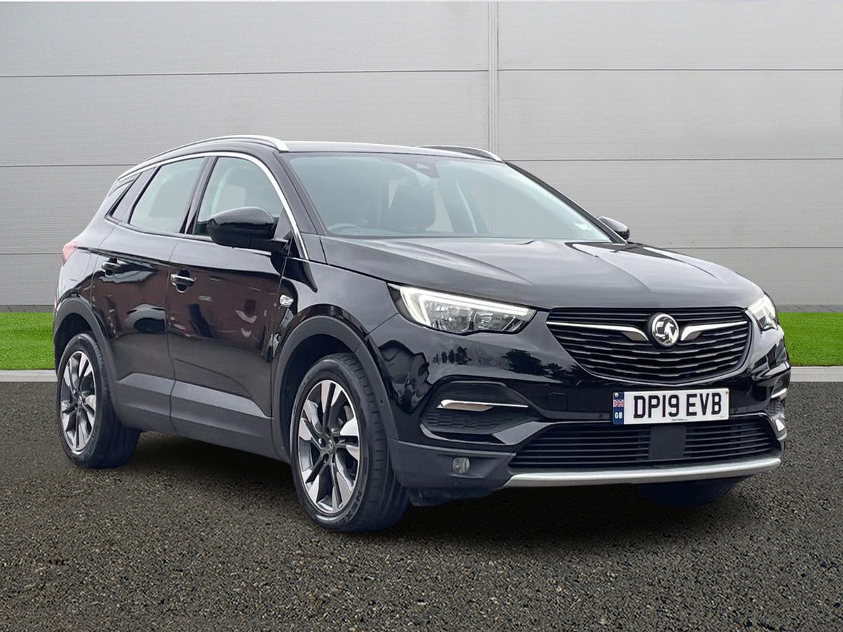 Main listing image - Vauxhall Grandland X