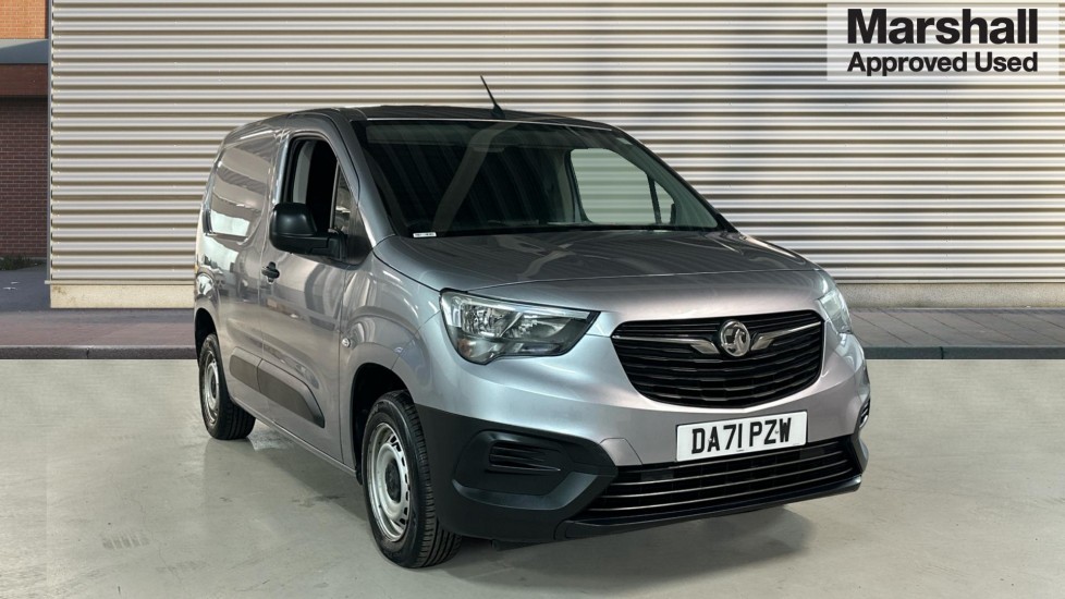 Main listing image - Vauxhall Combo Cargo