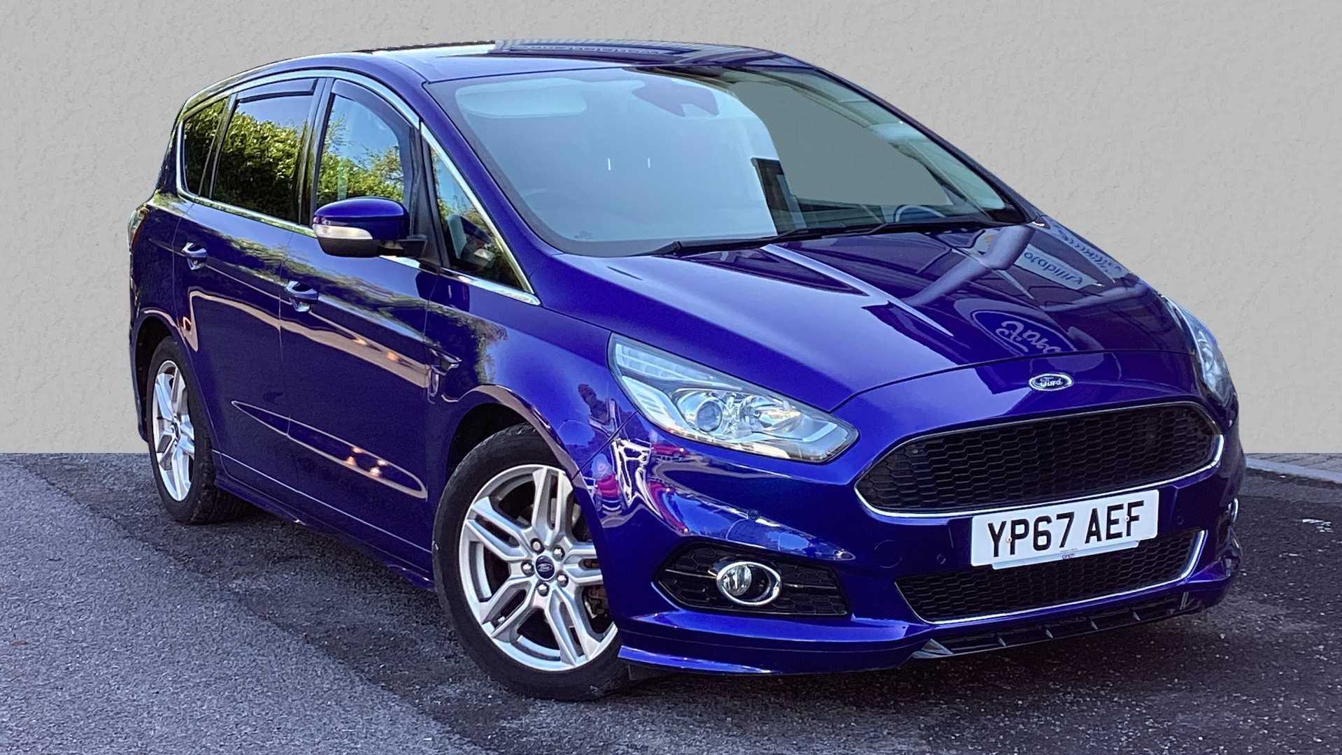 Main listing image - Ford S-MAX