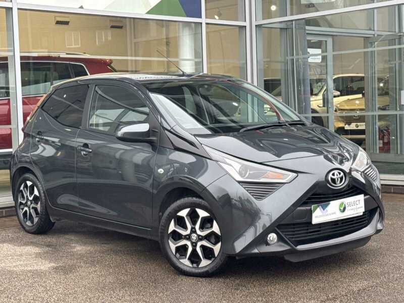 Main listing image - Toyota Aygo