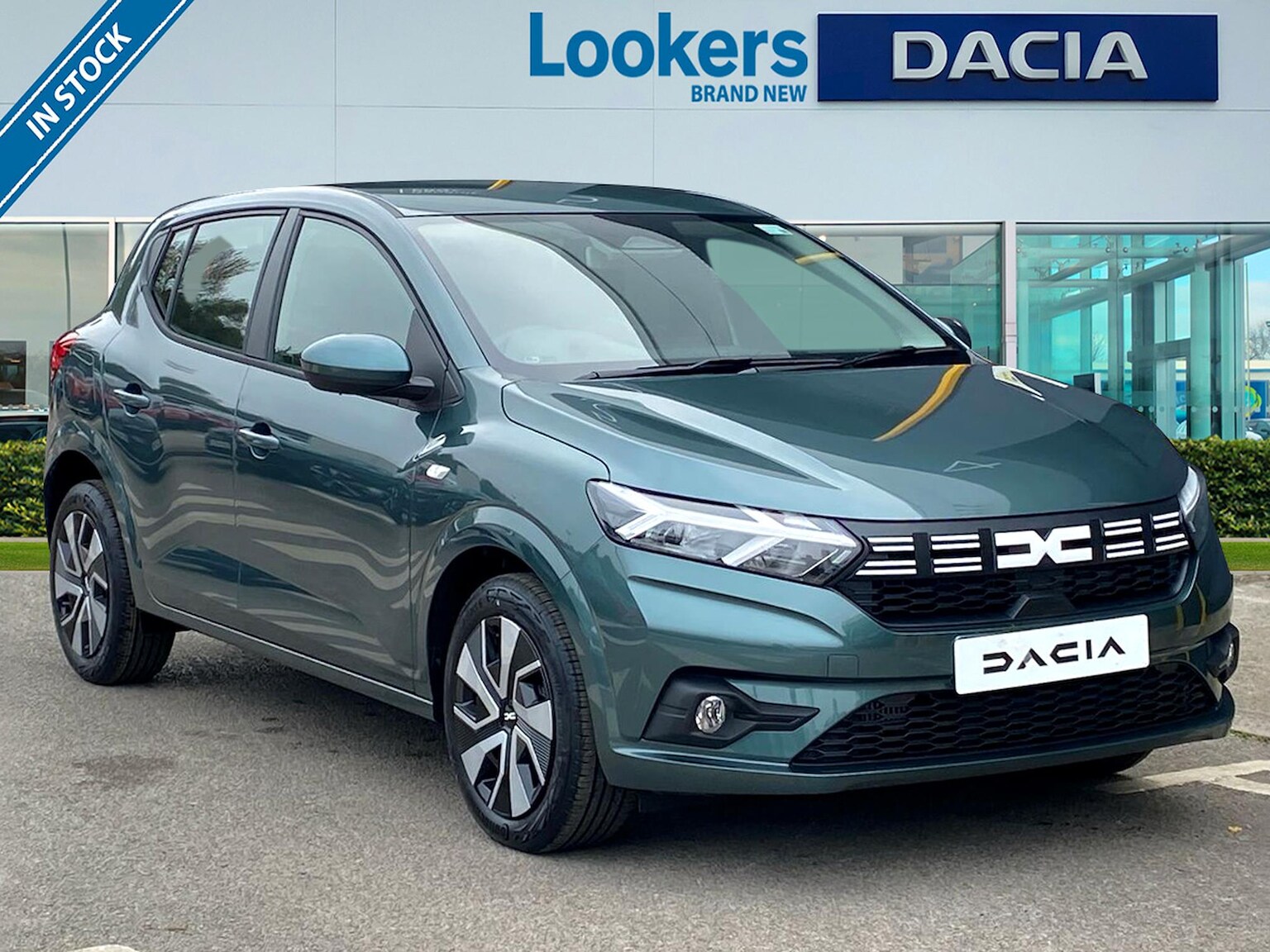 Main listing image - Dacia Sandero