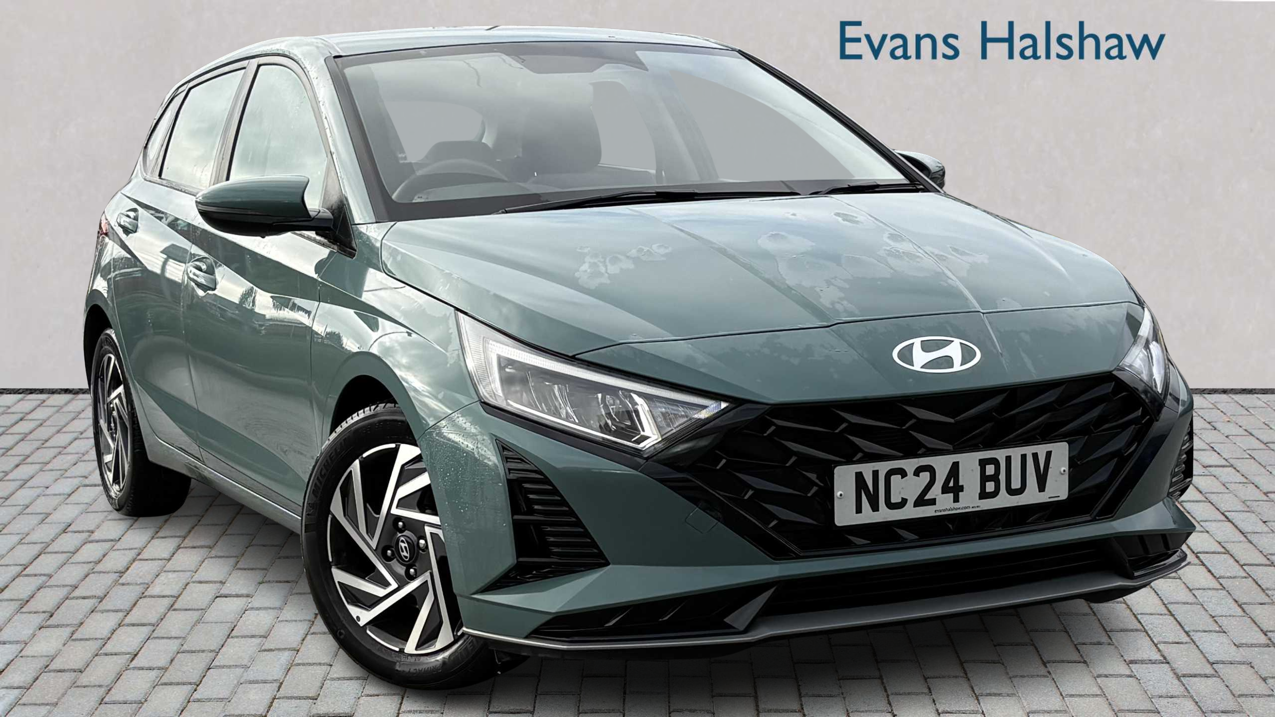 Main listing image - Hyundai i20