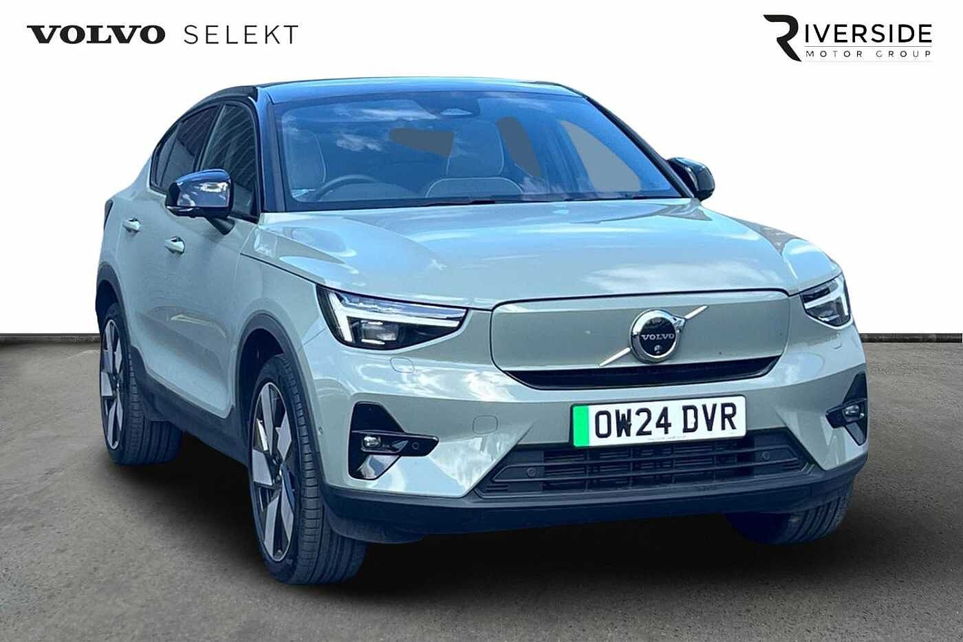 Main listing image - Volvo Ex40