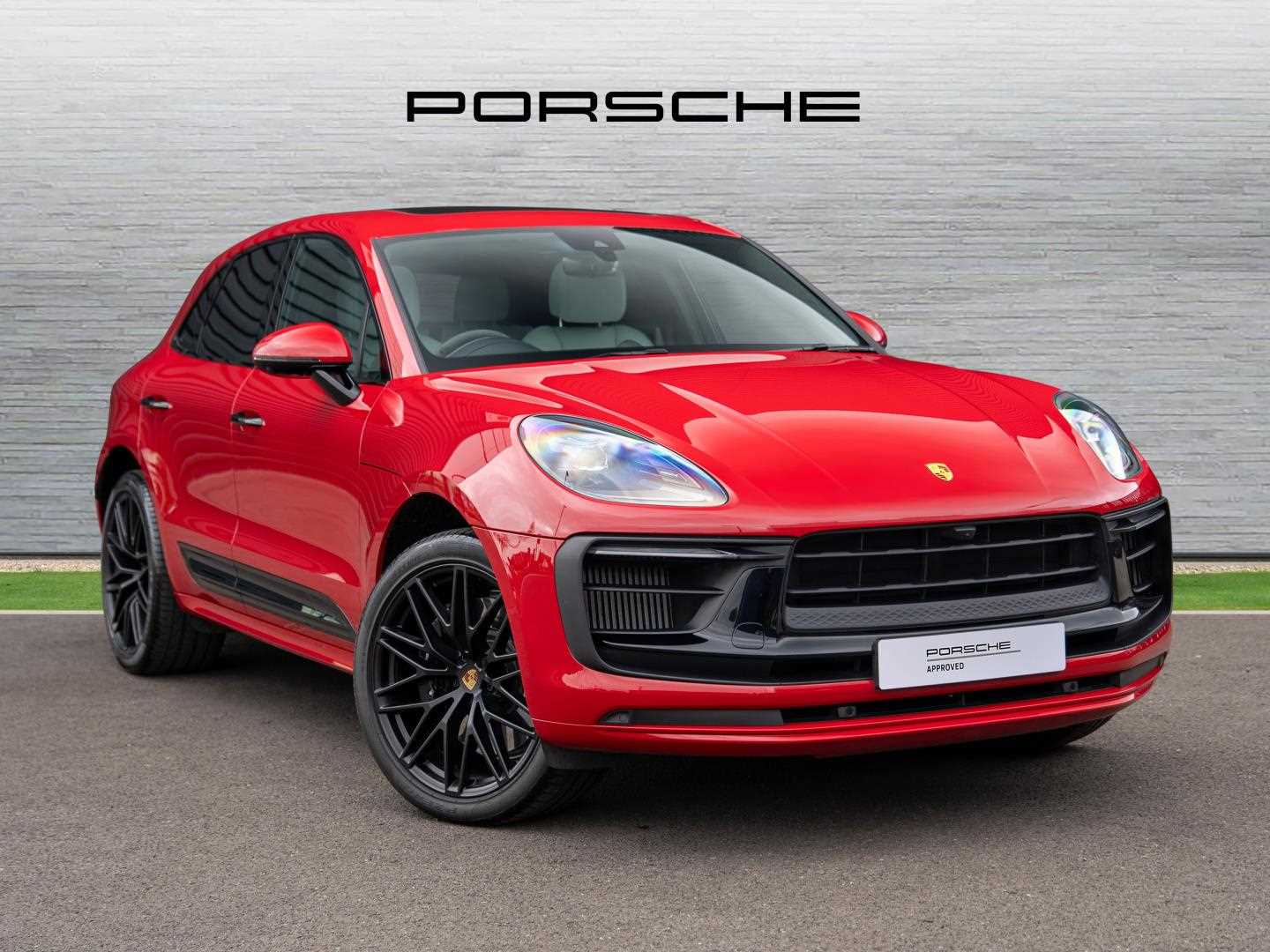 Main listing image - Porsche Macan