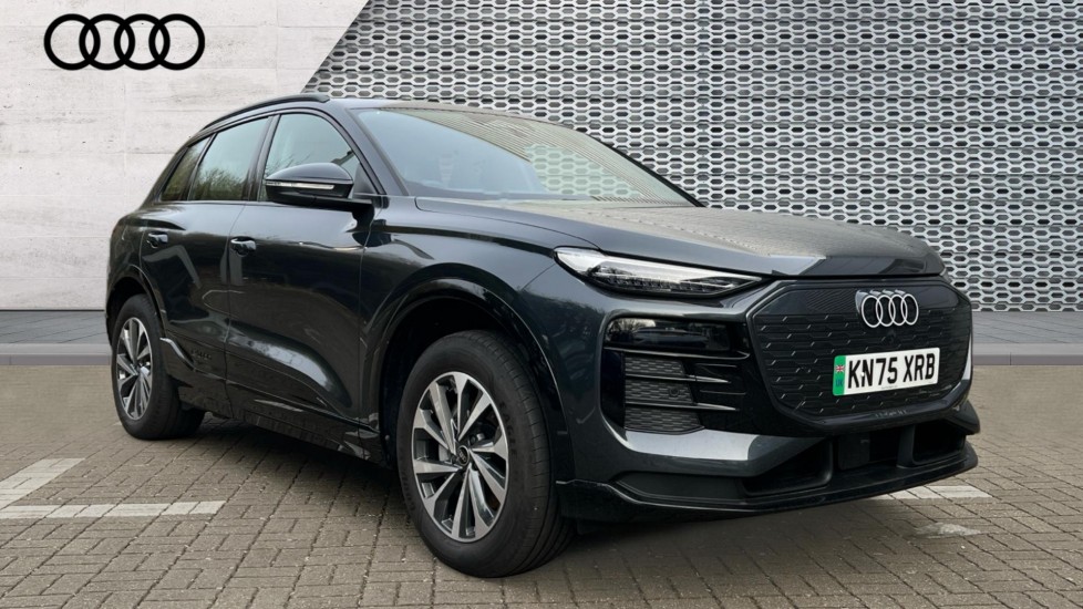 Main listing image - Audi Q6 e-tron