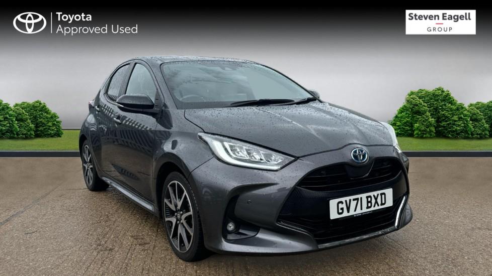 Main listing image - Toyota Yaris