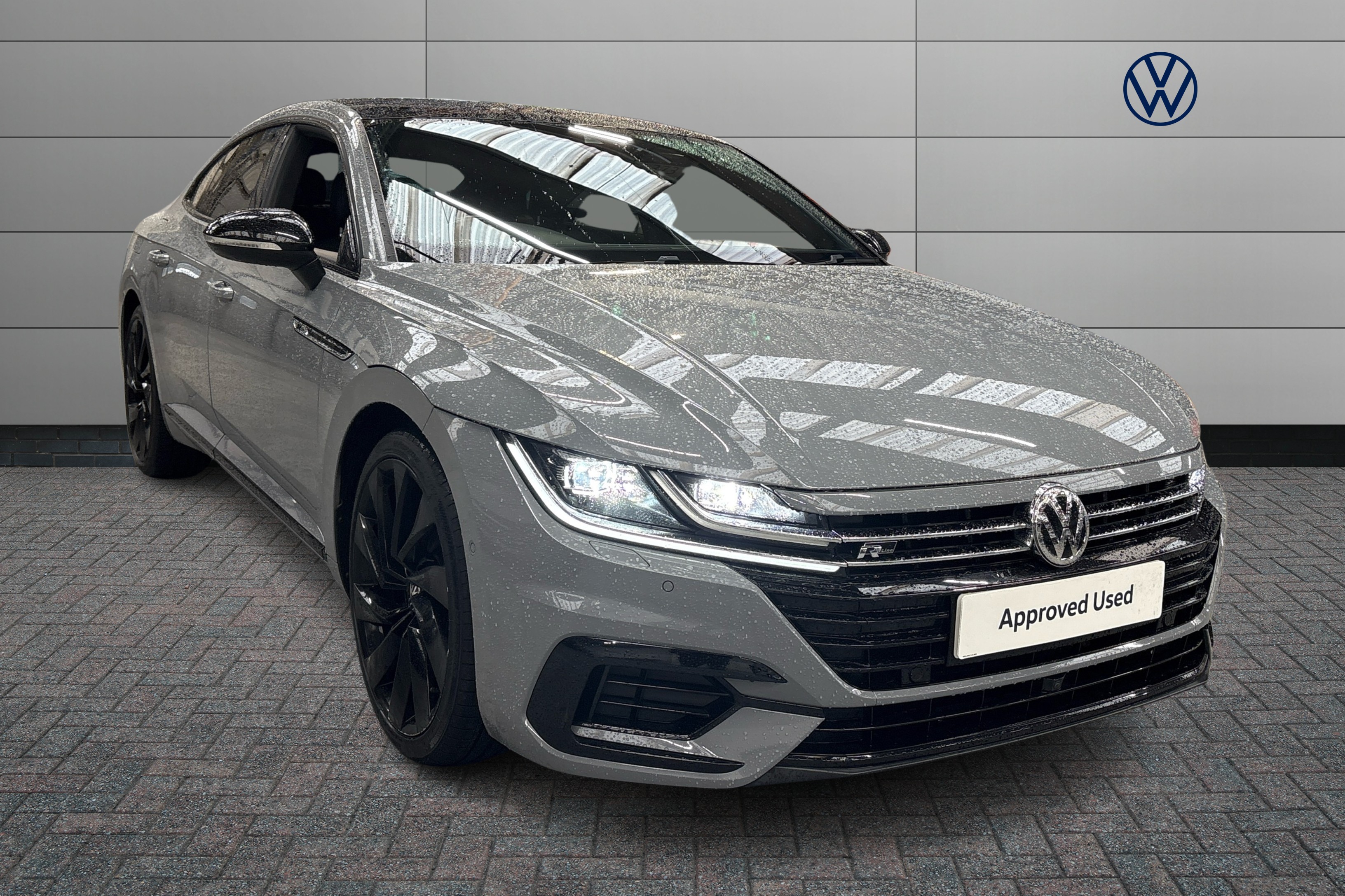 Main listing image - Volkswagen Arteon