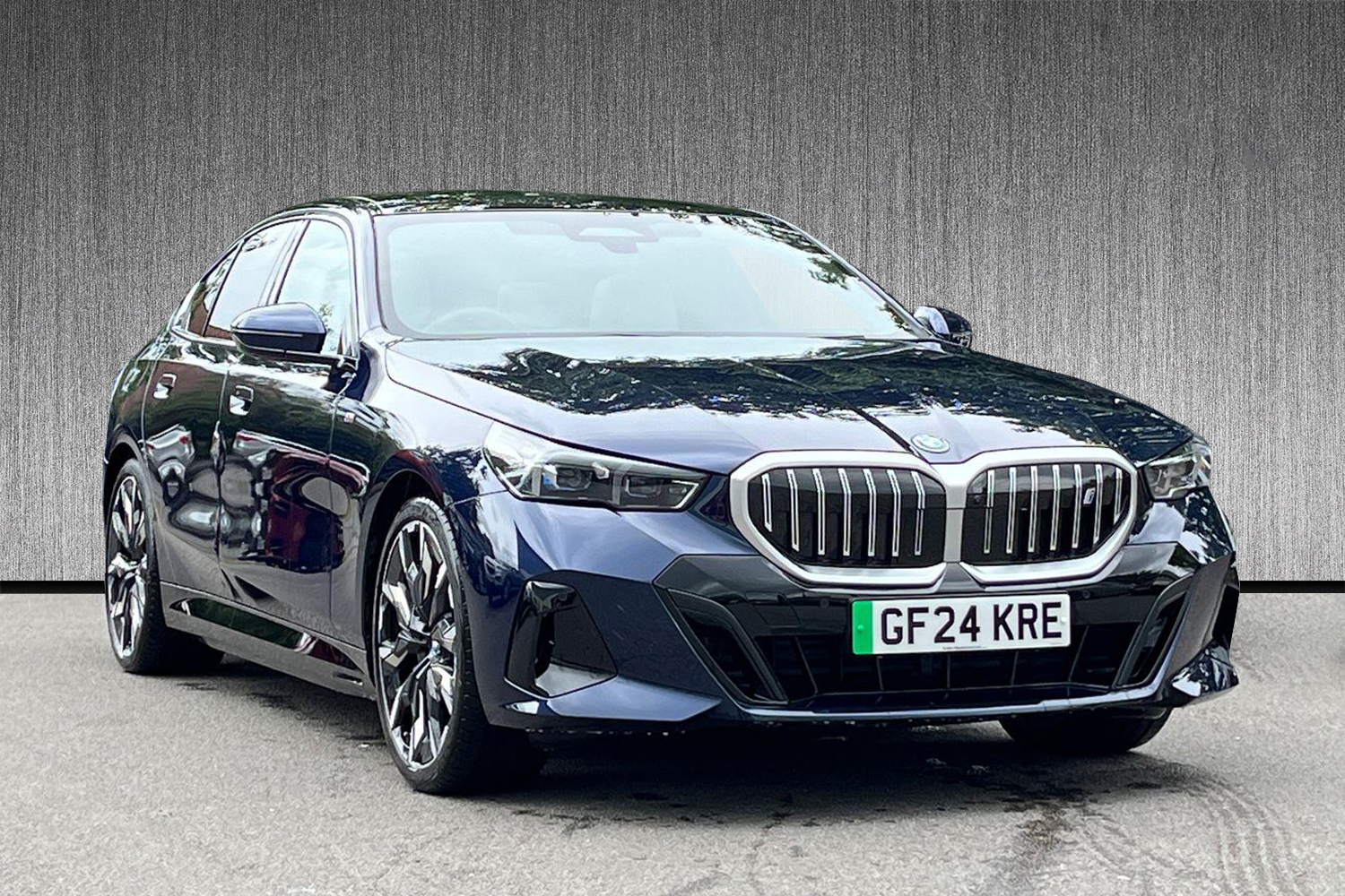 Main listing image - BMW i5