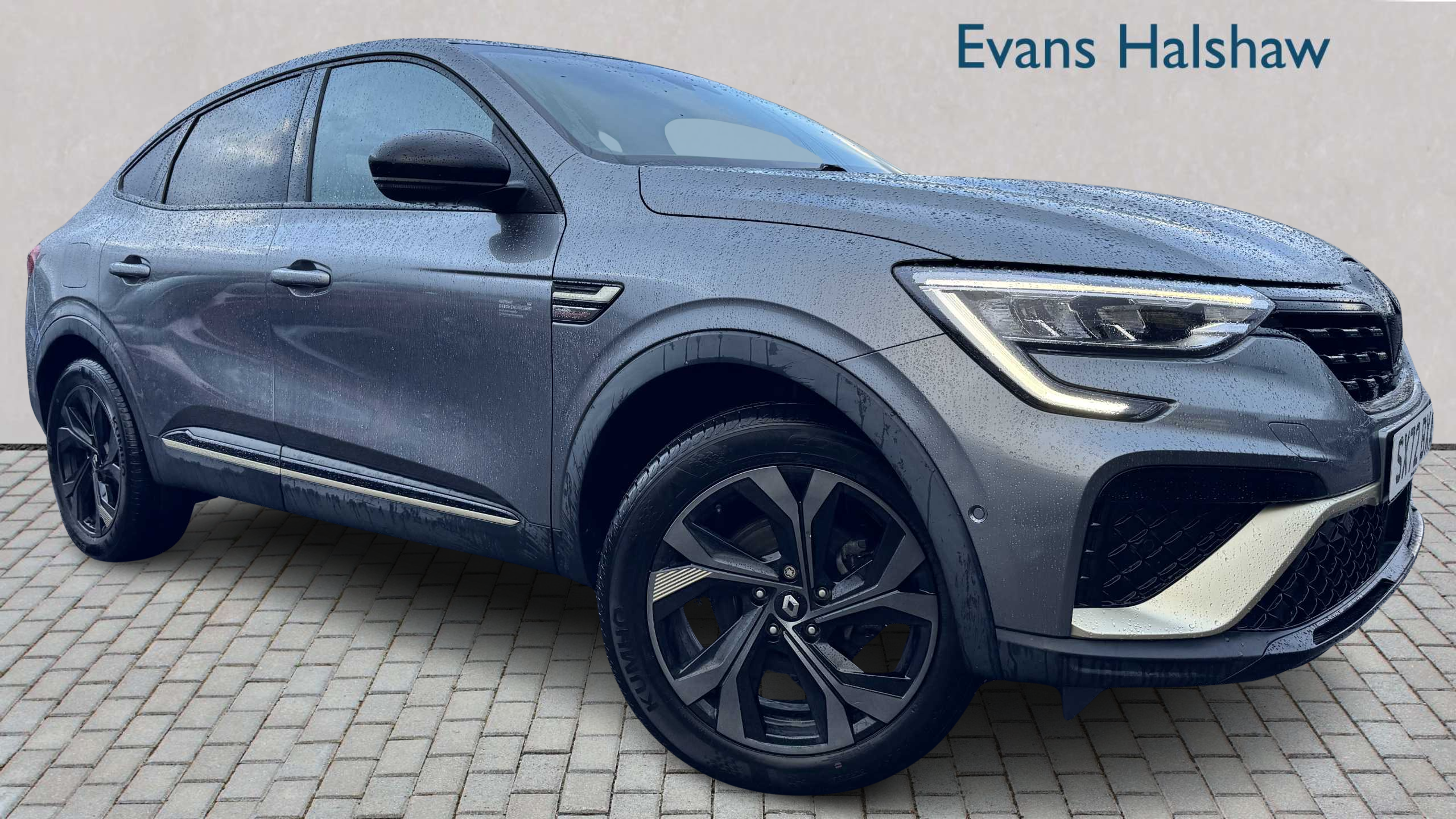 Main listing image - Renault Arkana