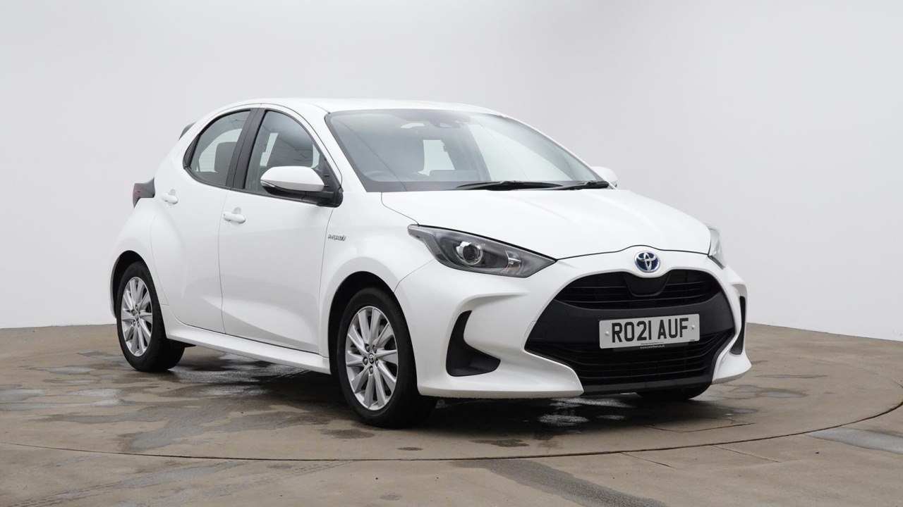 Main listing image - Toyota Yaris