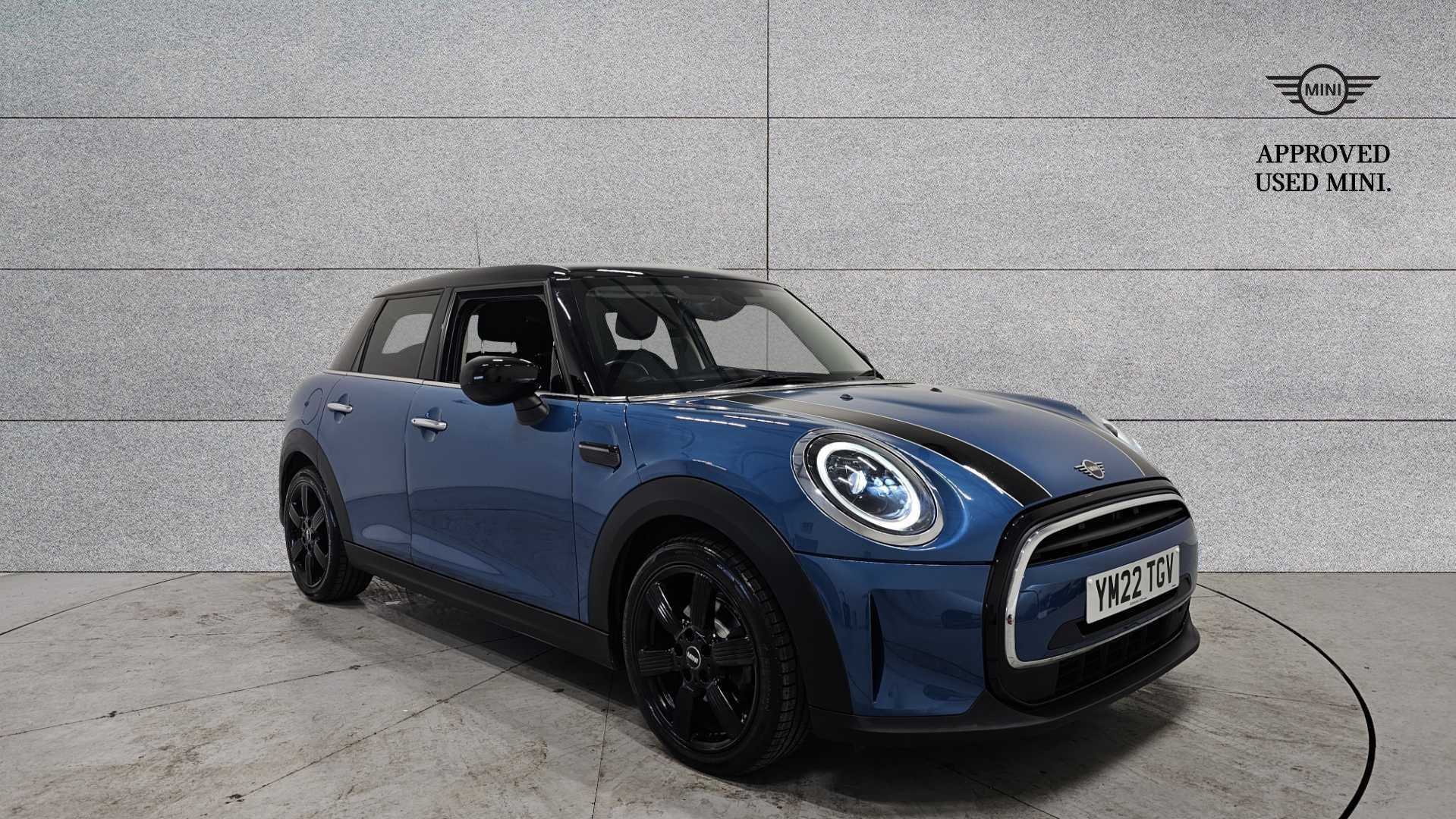 Main listing image - MINI Hatchback 5dr
