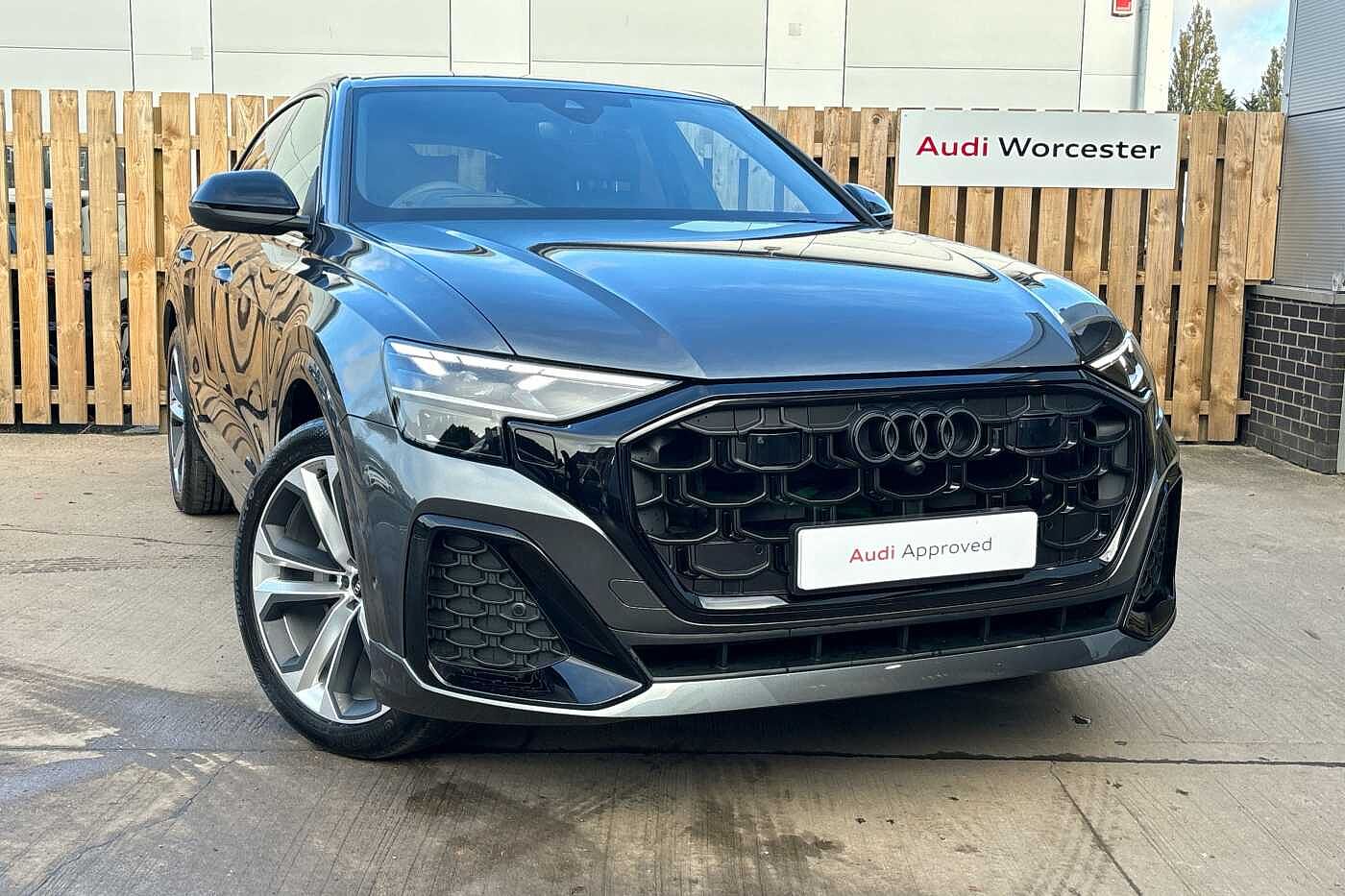 Main listing image - Audi Q8