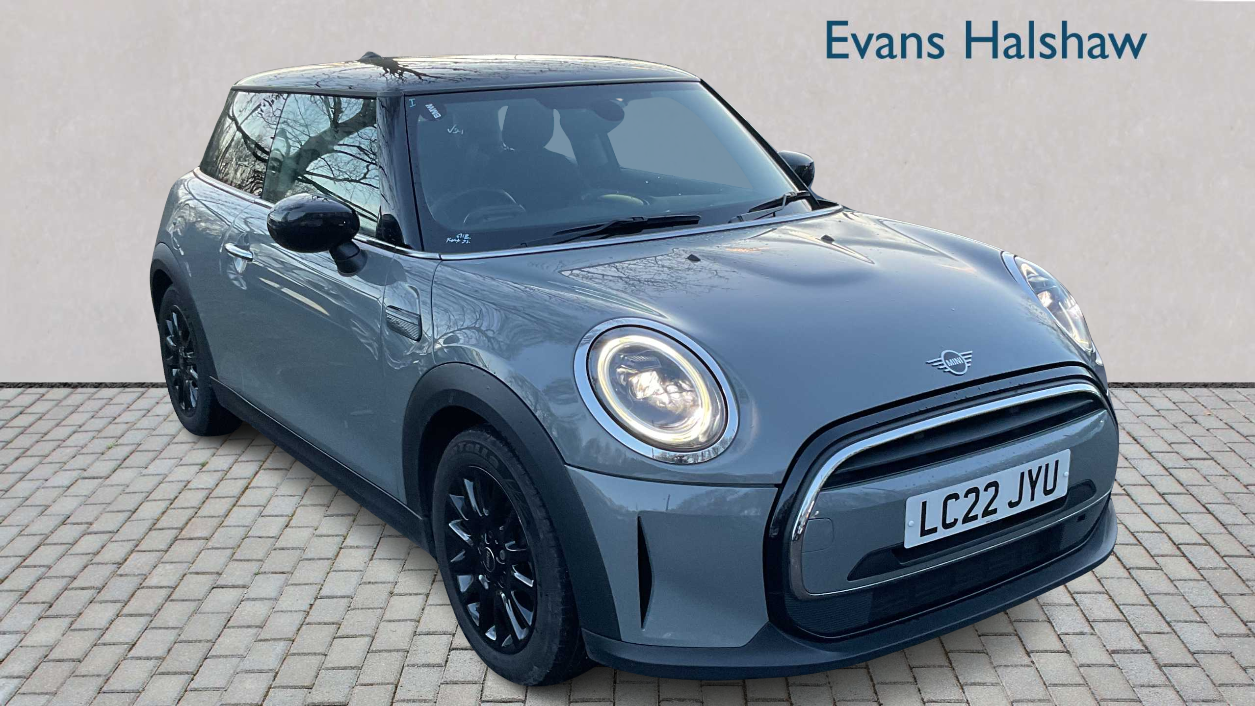 Main listing image - MINI Hatchback